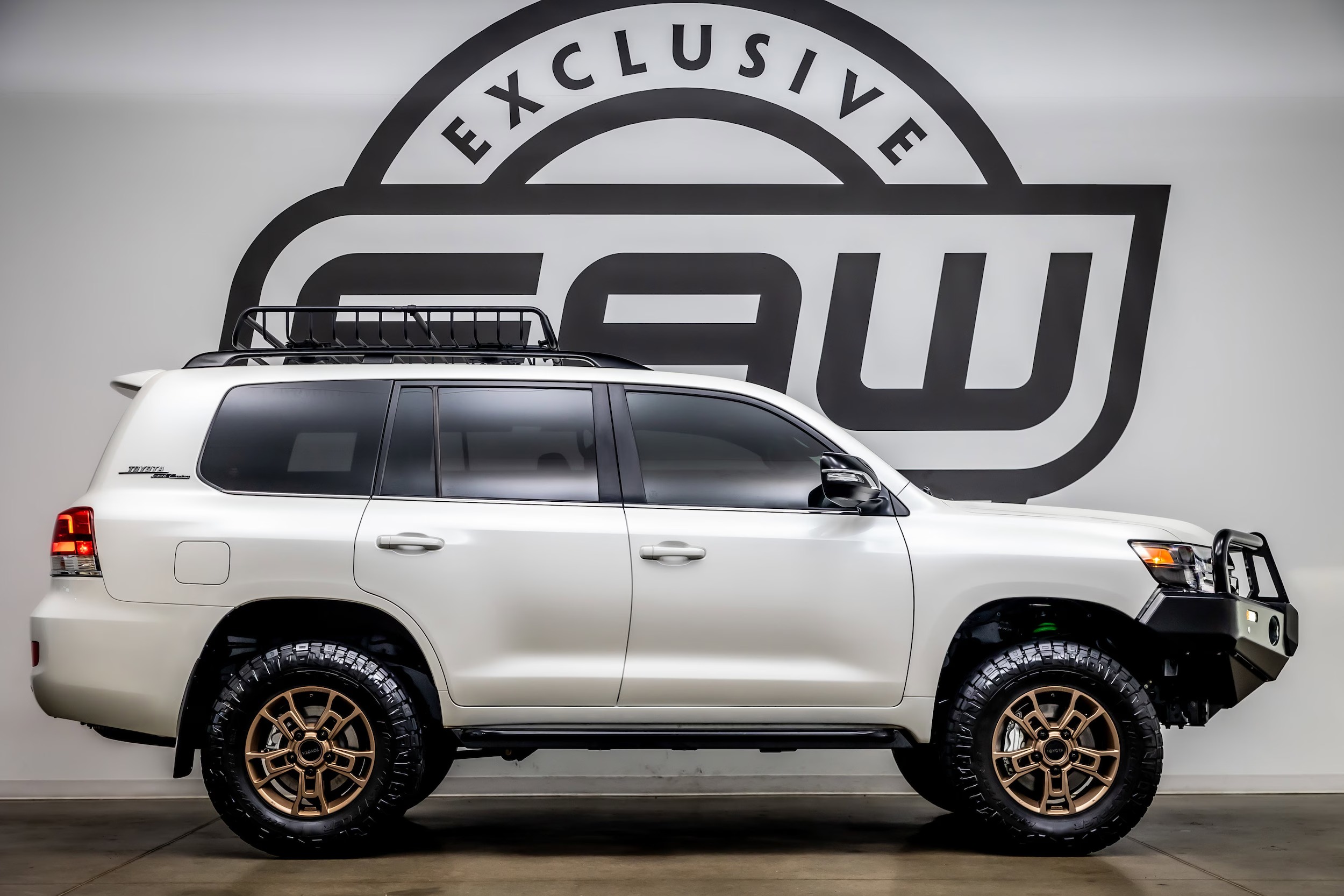2020 Toyota Land Cruiser Heritage Edition