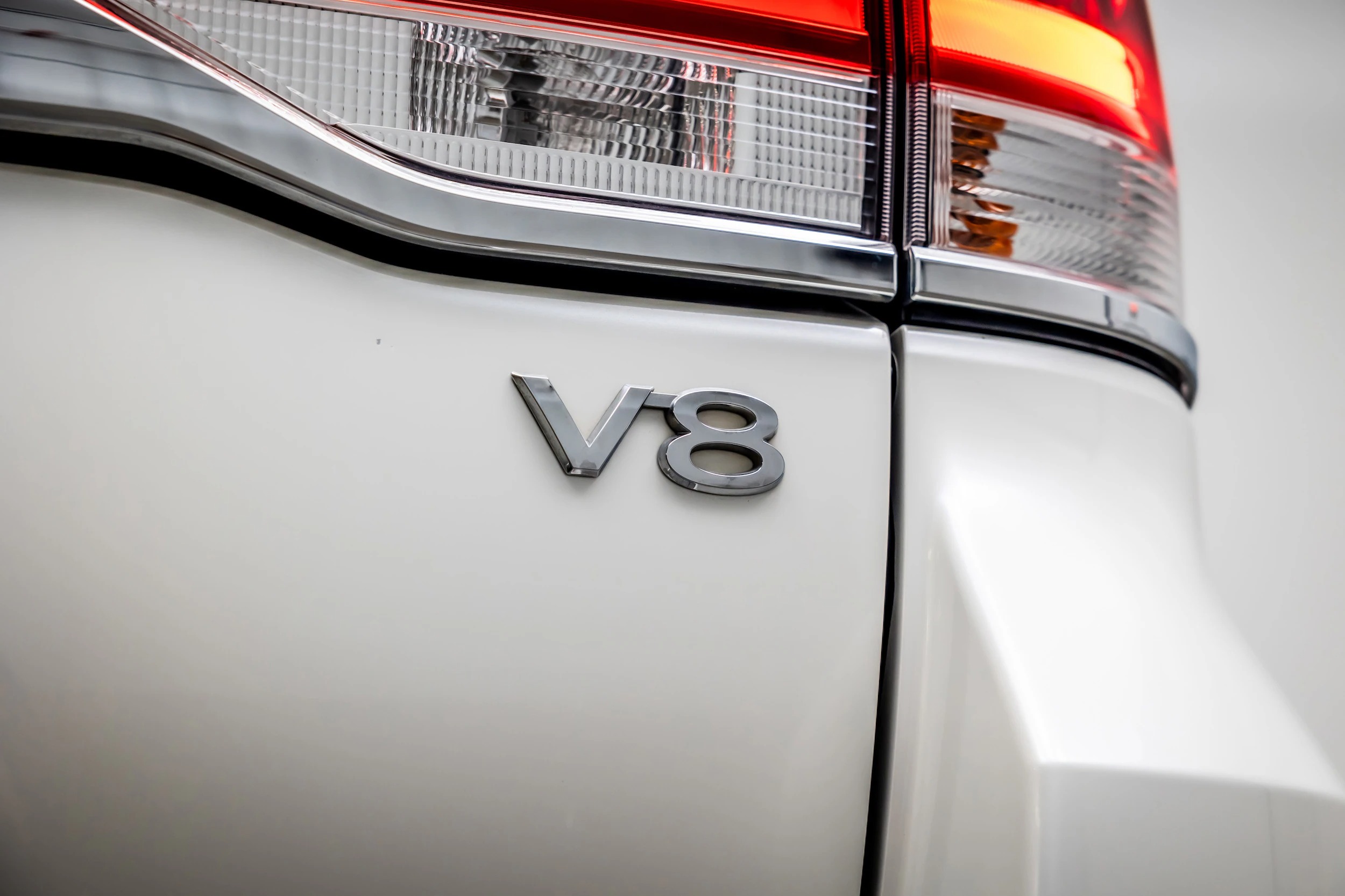 2020 Toyota Land Cruiser Heritage Edition