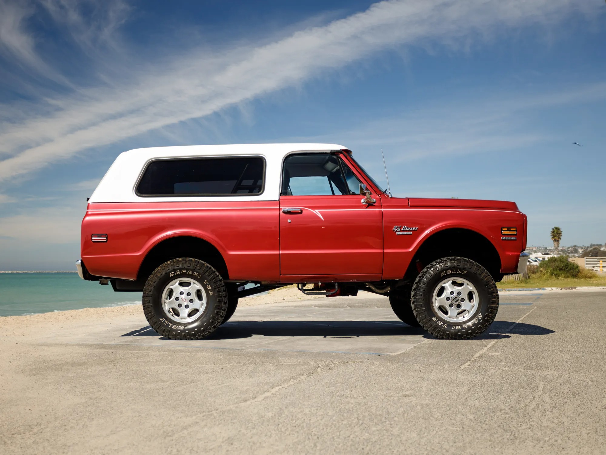 1970 Chevrolet K5 Blazer - 2