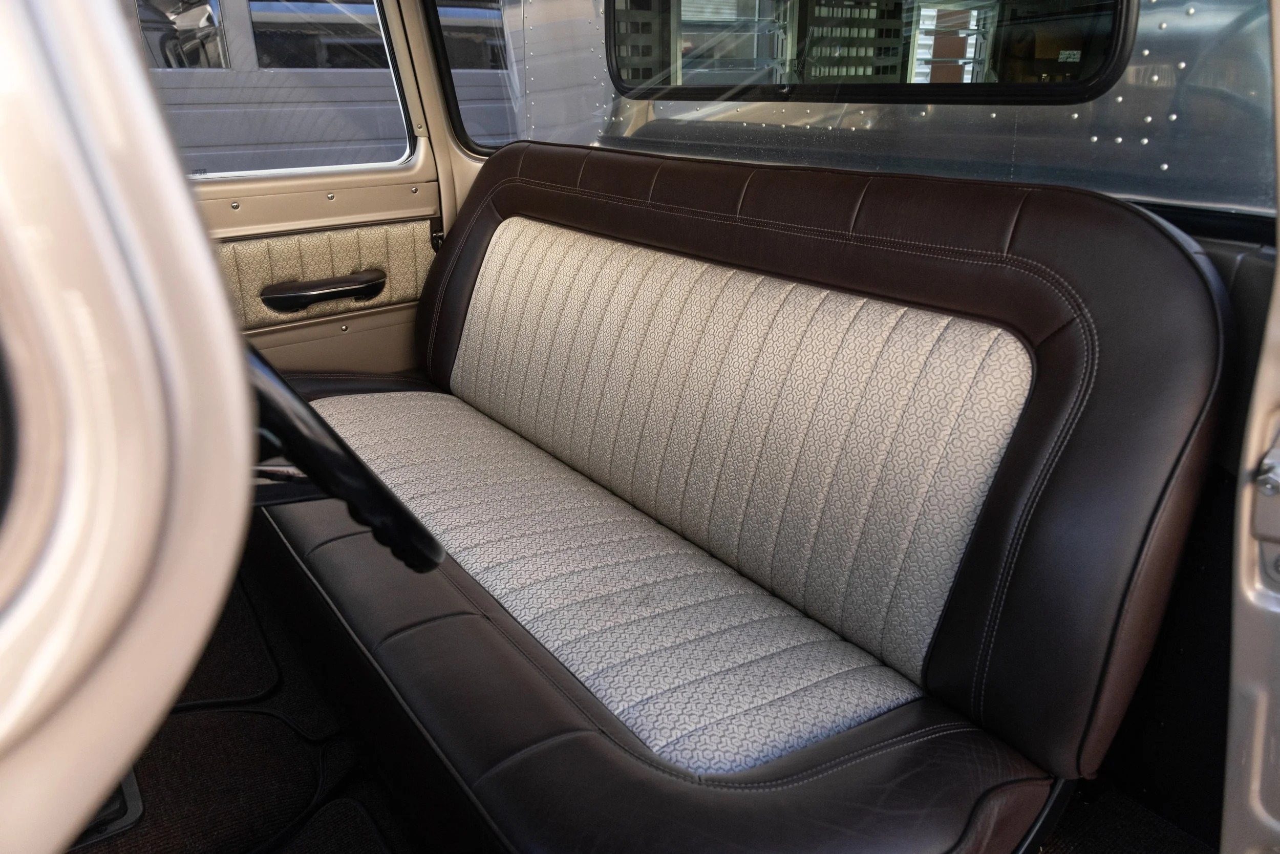 1959 Delmo Chevrolet Apache Overlander