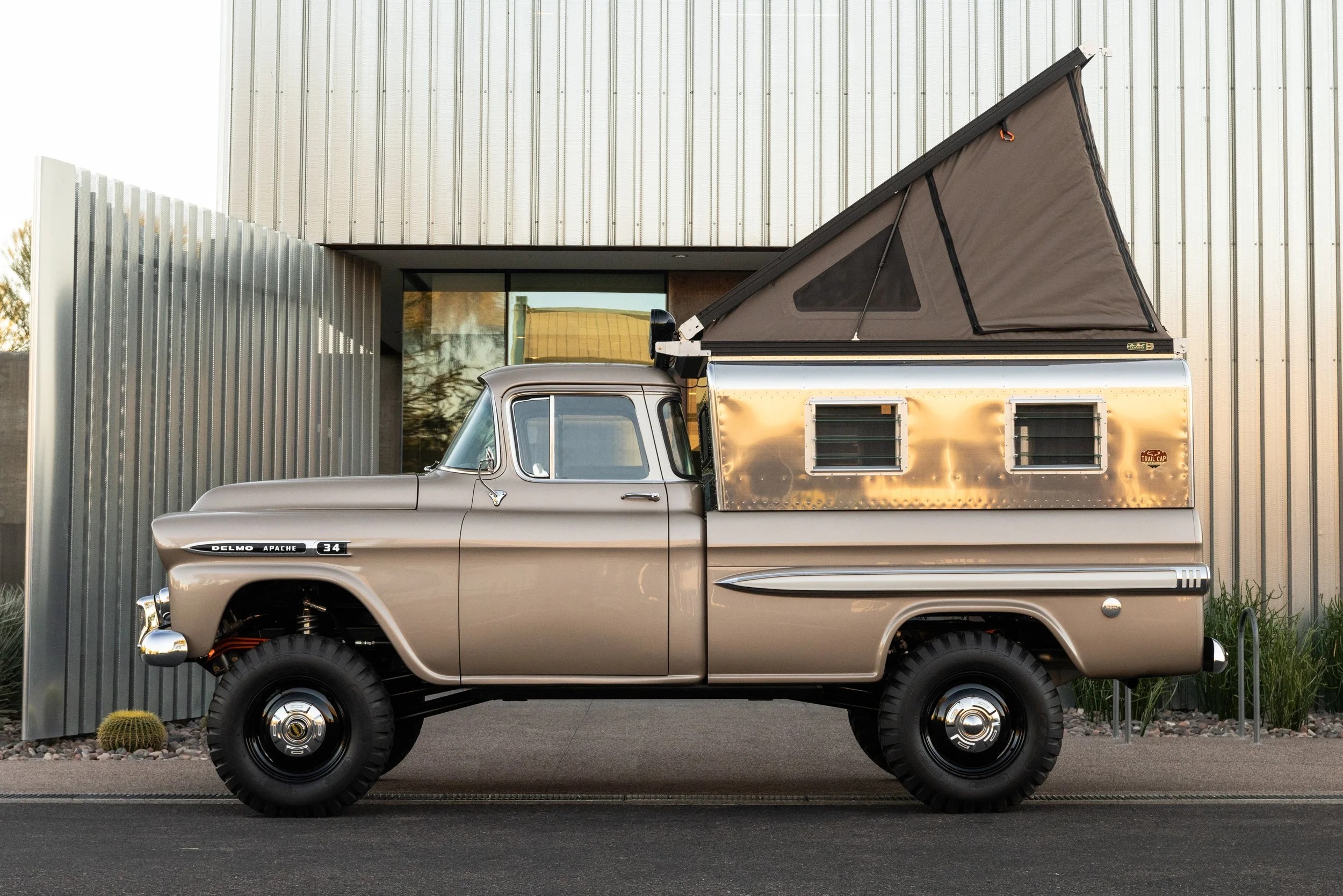 1959 Delmo Chevrolet Apache Overlander - 2