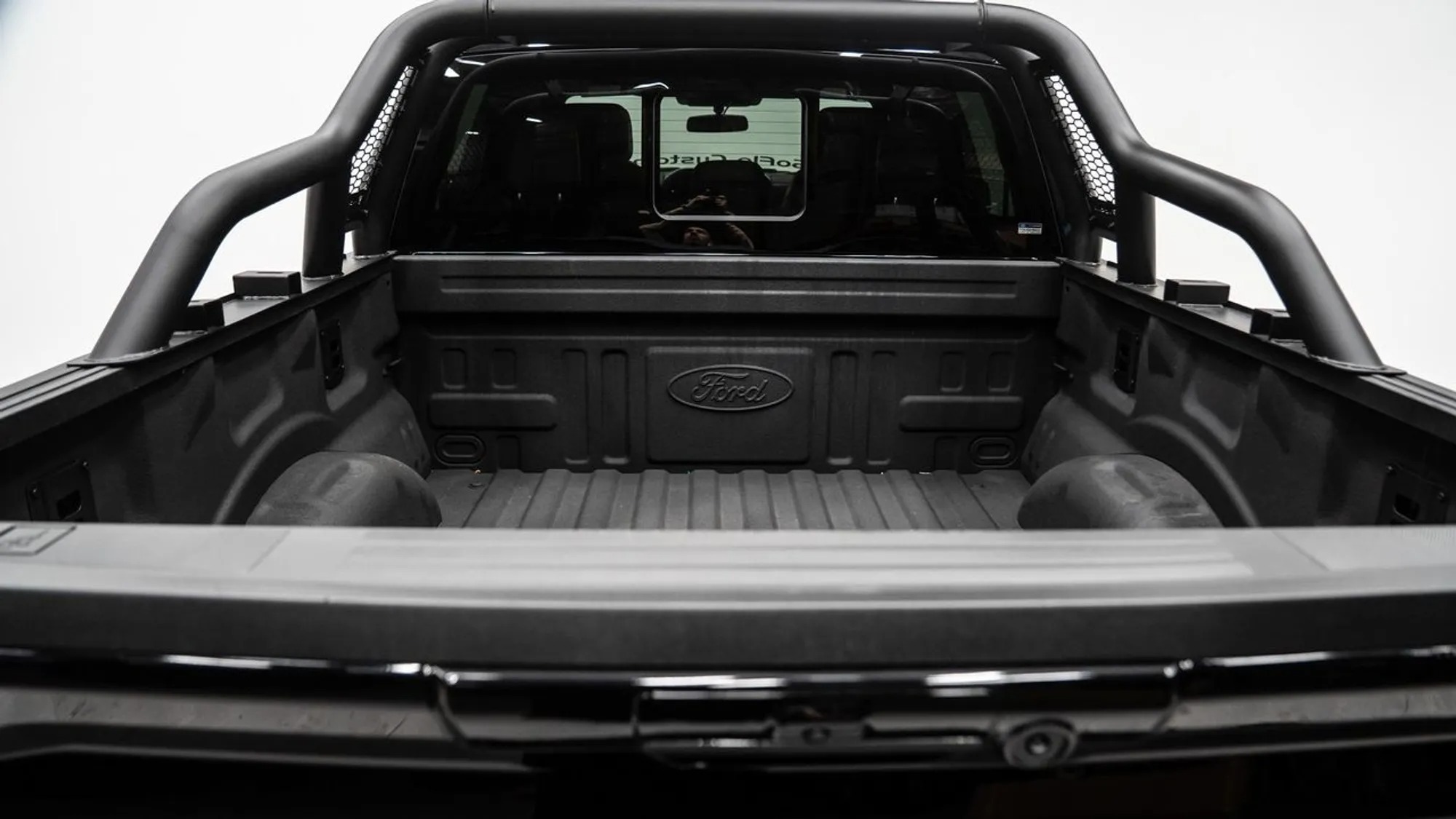 2024 Ford F-150 Larait Carbonline