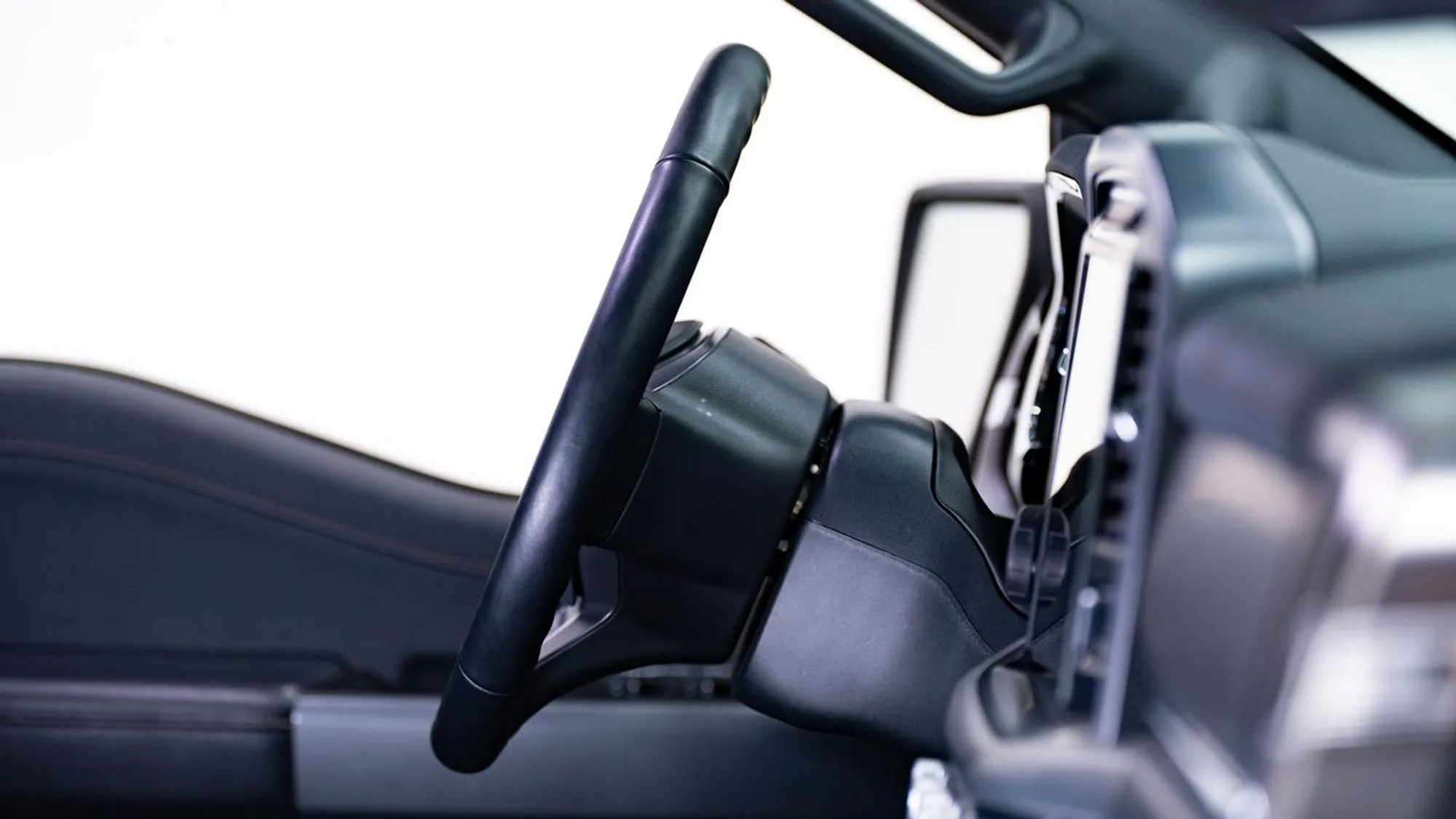 2024 Ford F-150 Larait Carbonline