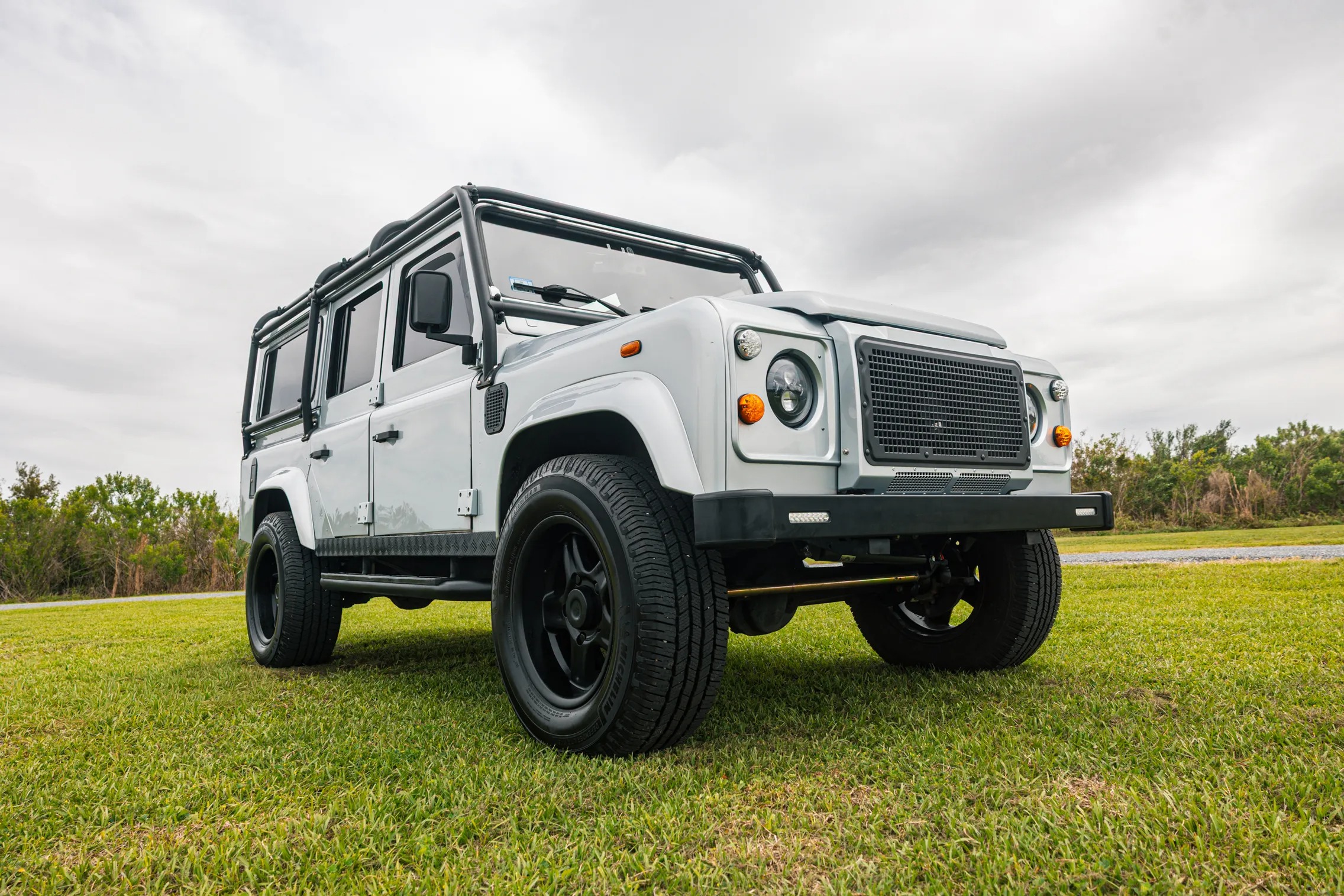 1996 ECD Vintage Land Rover Defender 110