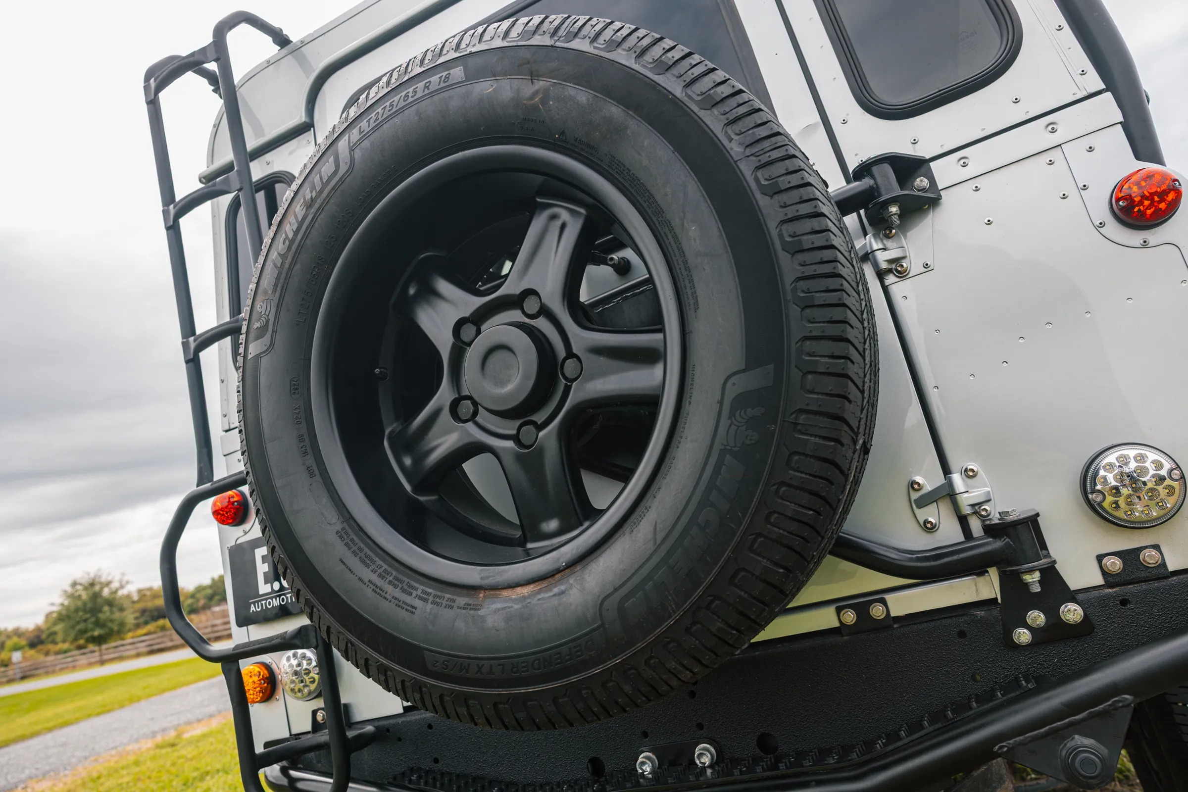 1996 ECD Vintage Land Rover Defender 110