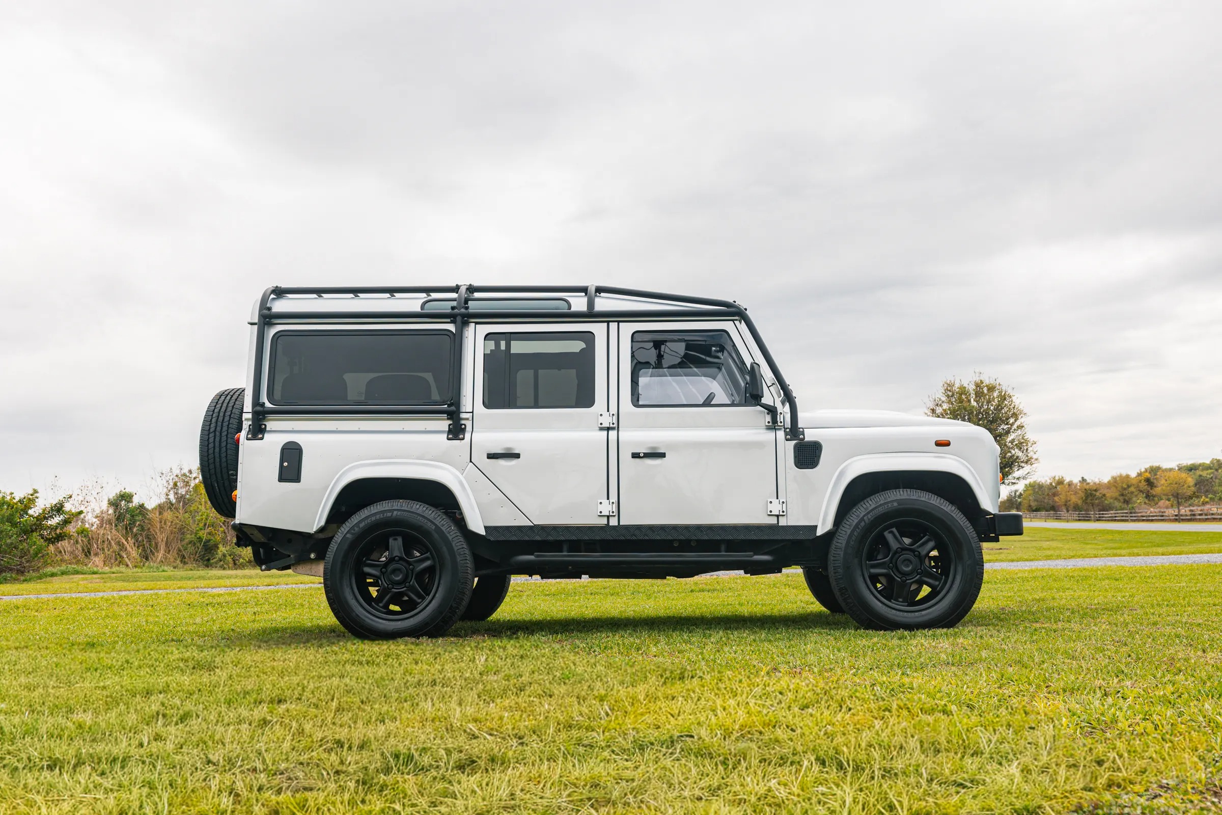 1996 ECD Vintage Land Rover Defender 110
