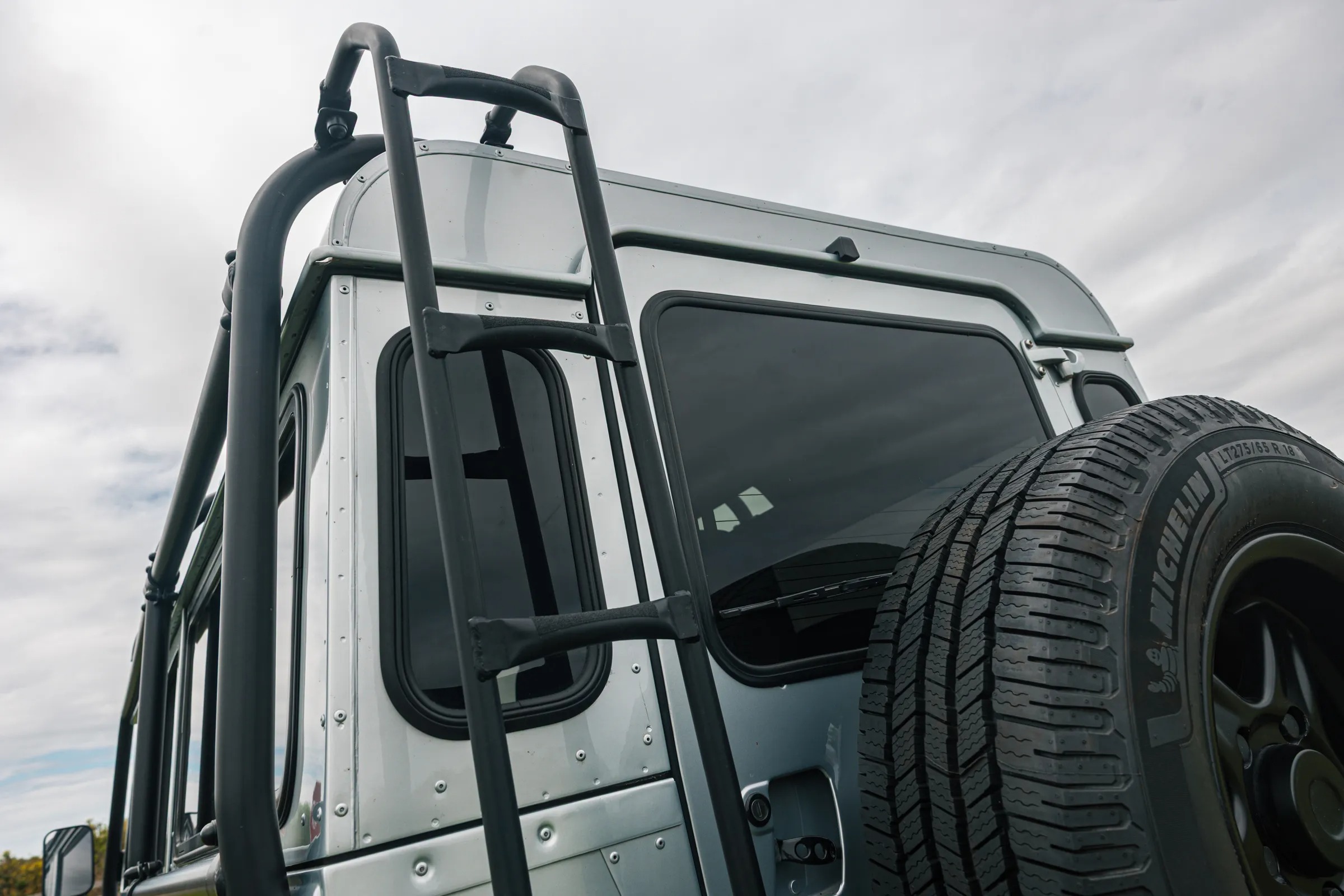 1996 ECD Vintage Land Rover Defender 110