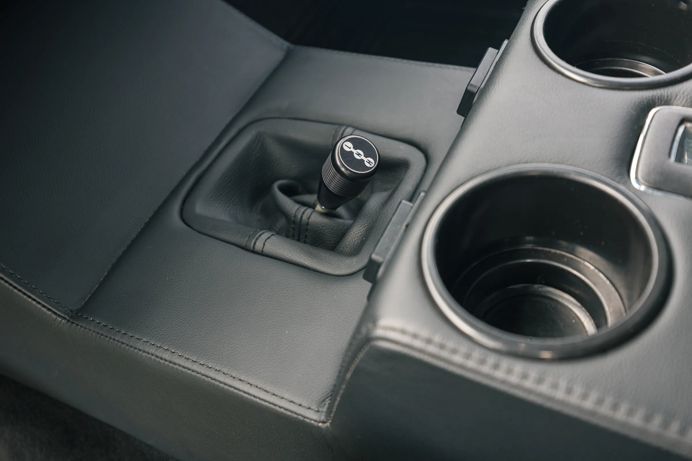 1996 ECD Vintage Land Rover Defender 110