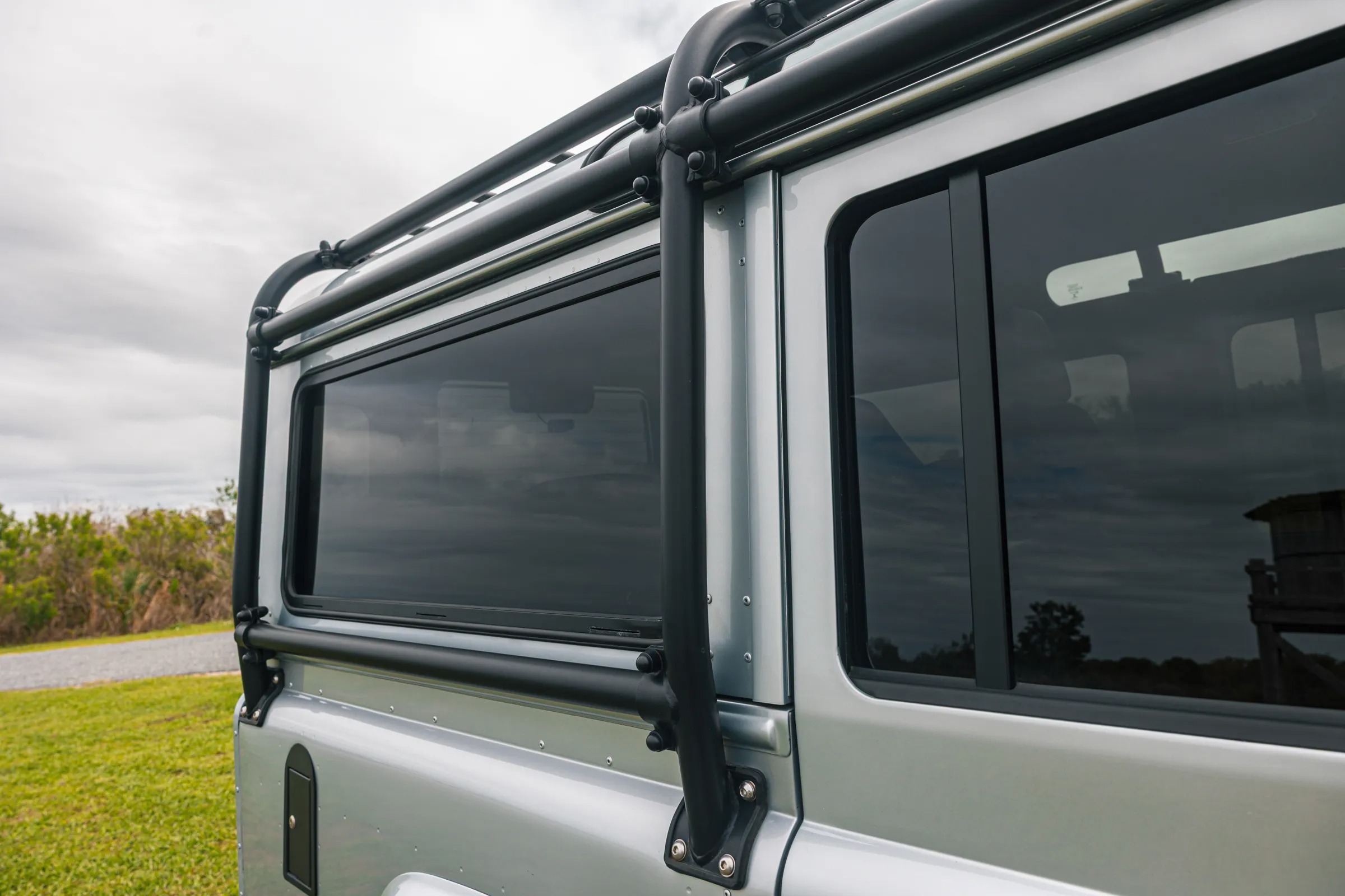 1996 ECD Vintage Land Rover Defender 110