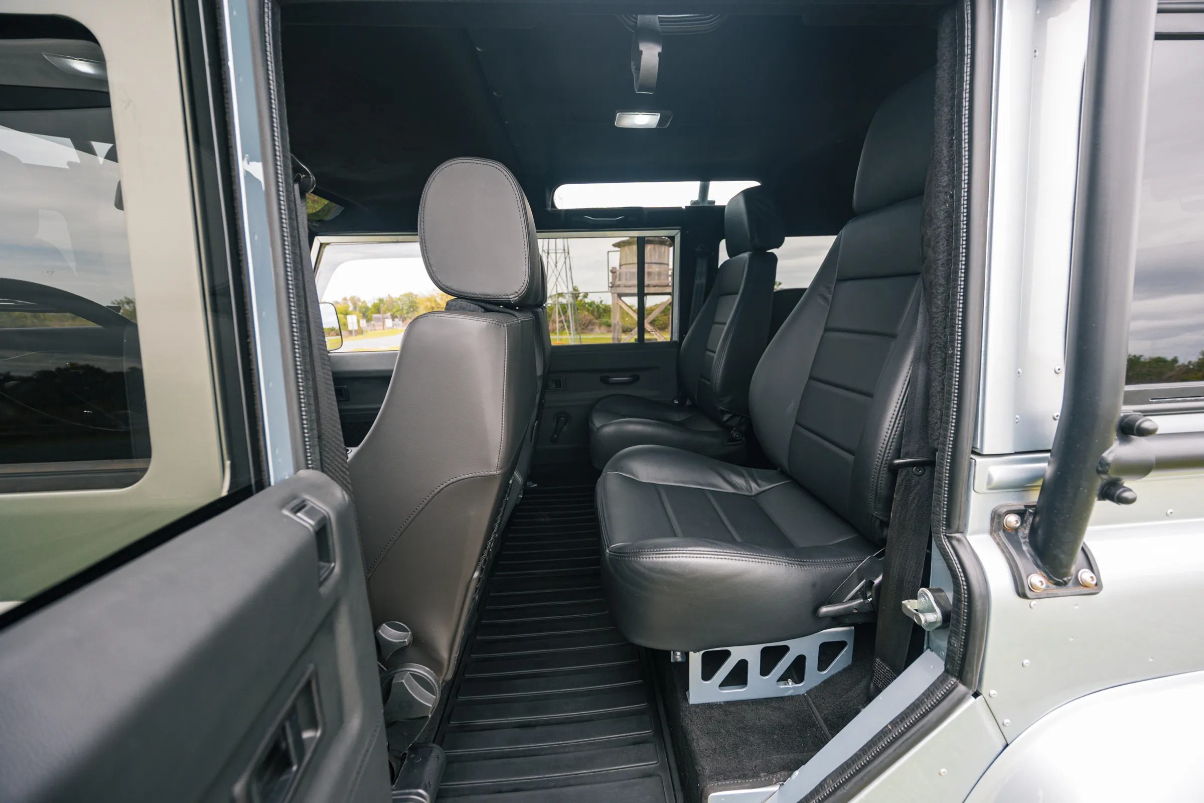 1996 ECD Vintage Land Rover Defender 110