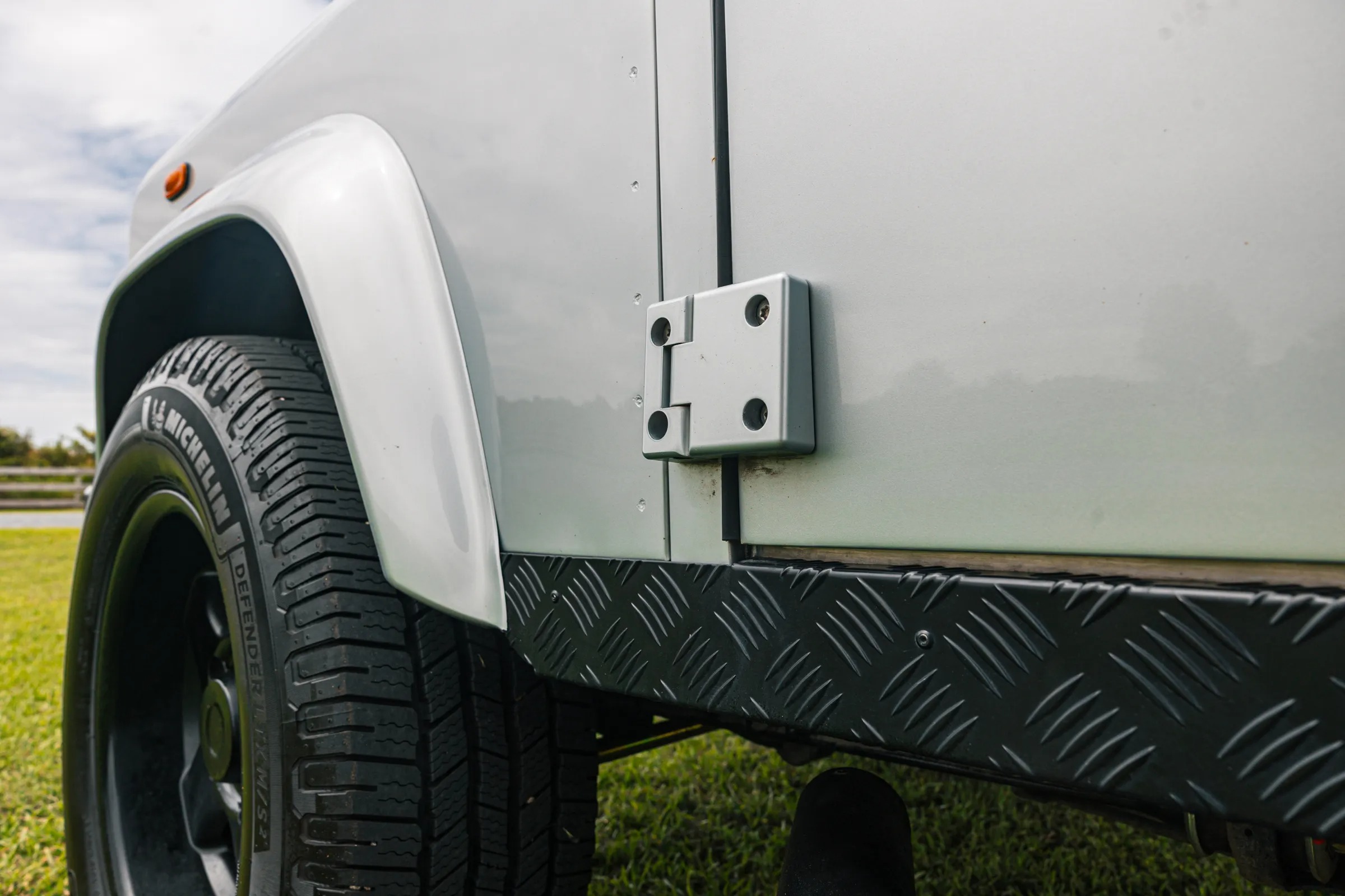 1996 ECD Vintage Land Rover Defender 110