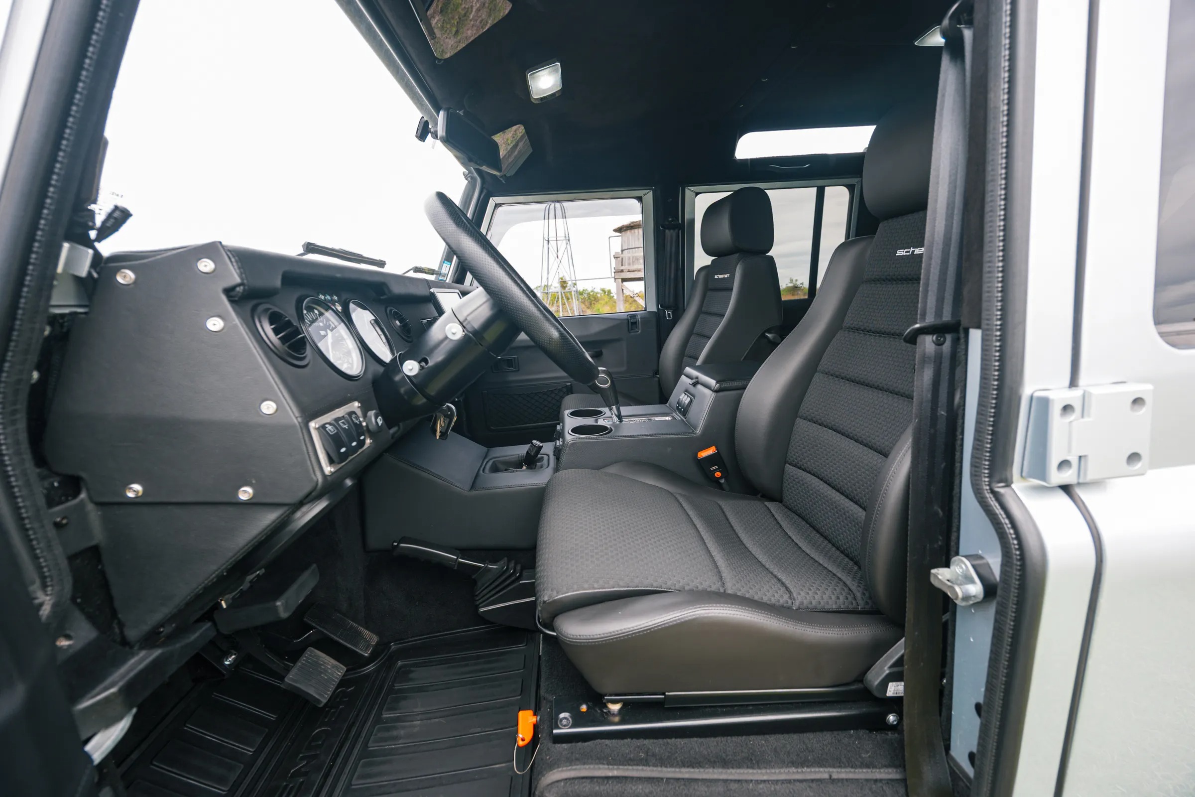 1996 ECD Vintage Land Rover Defender 110