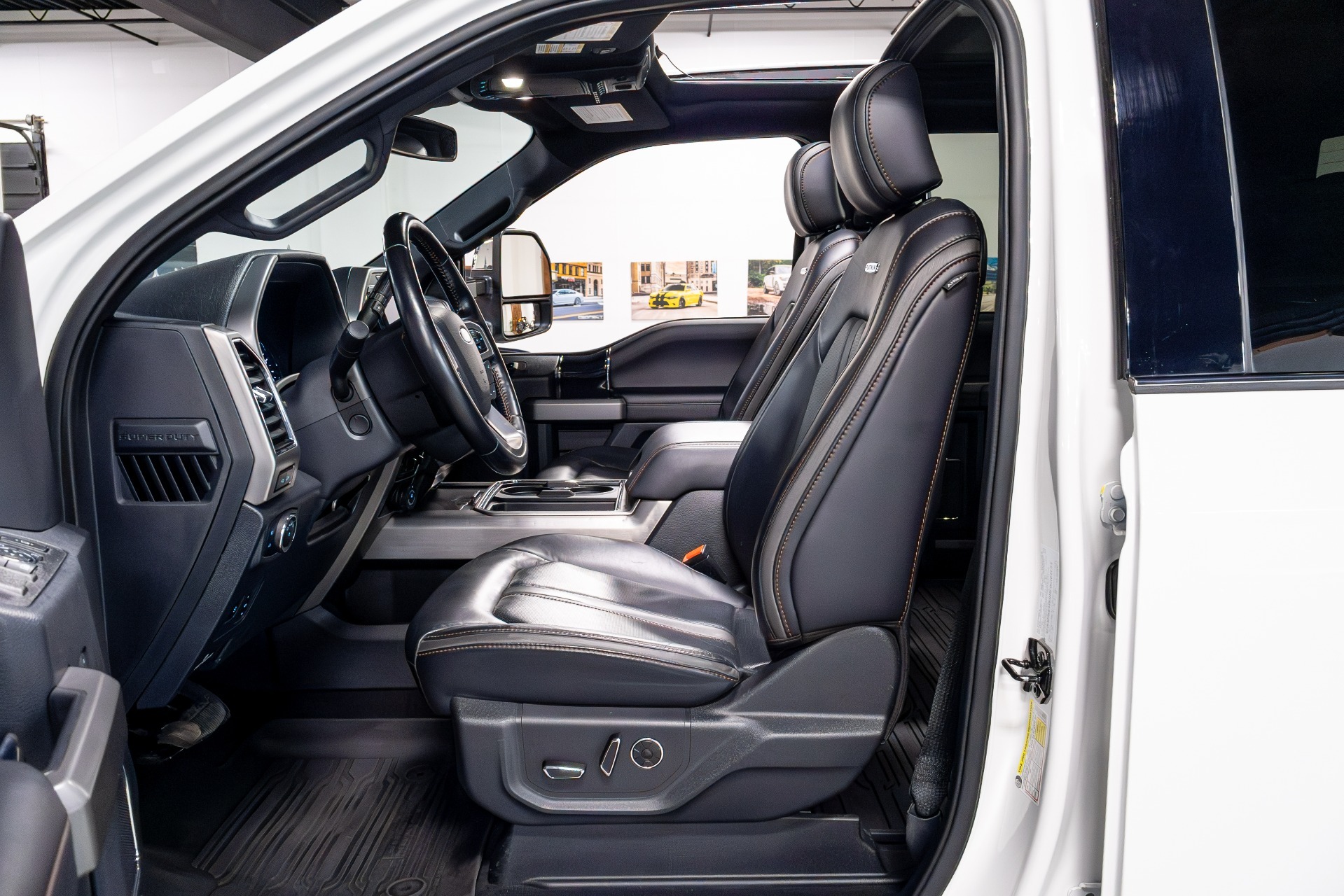 2022 Ford F-350SD Platinum FX4