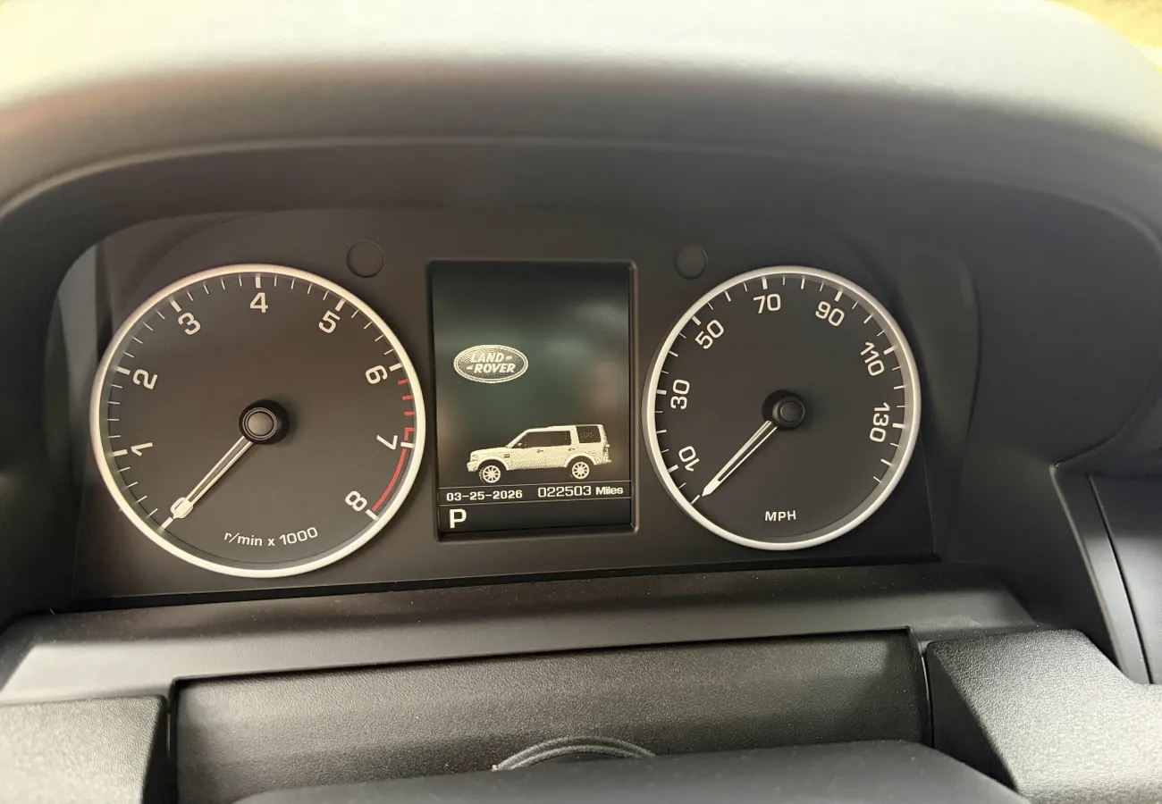 22k-Mile 2012 Land Rover LR4