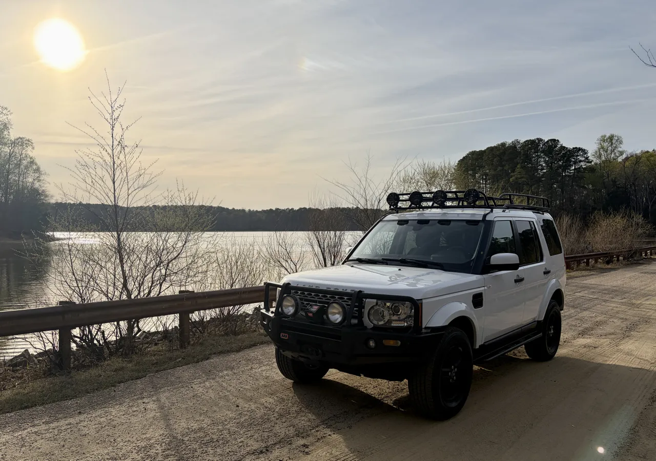 22k-Mile 2012 Land Rover LR4
