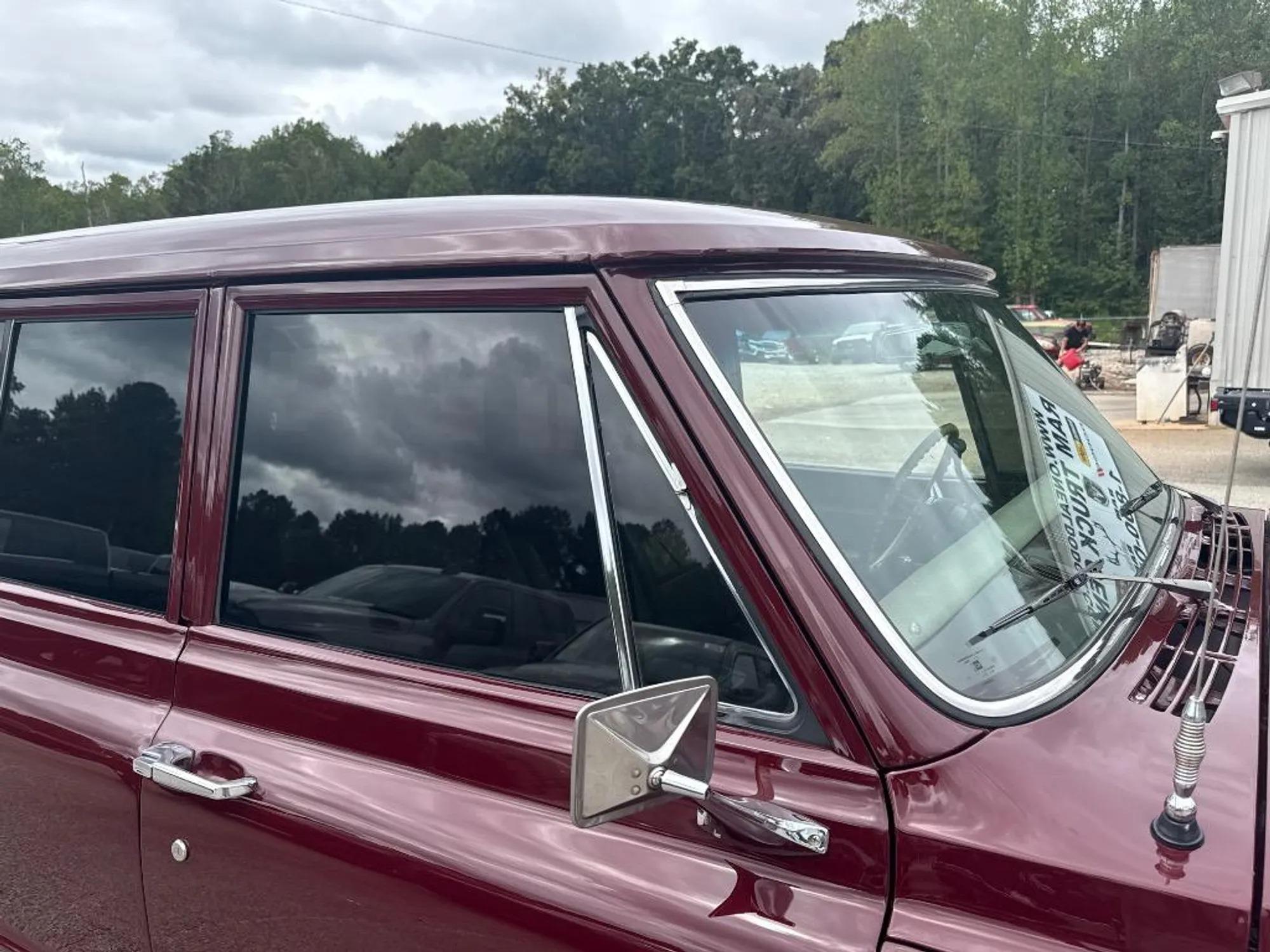 1972 Chevrolet Suburban 4×4
