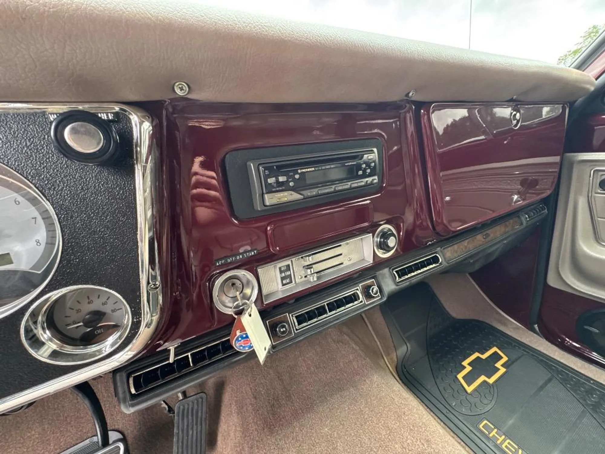 1972 Chevrolet Suburban 4×4