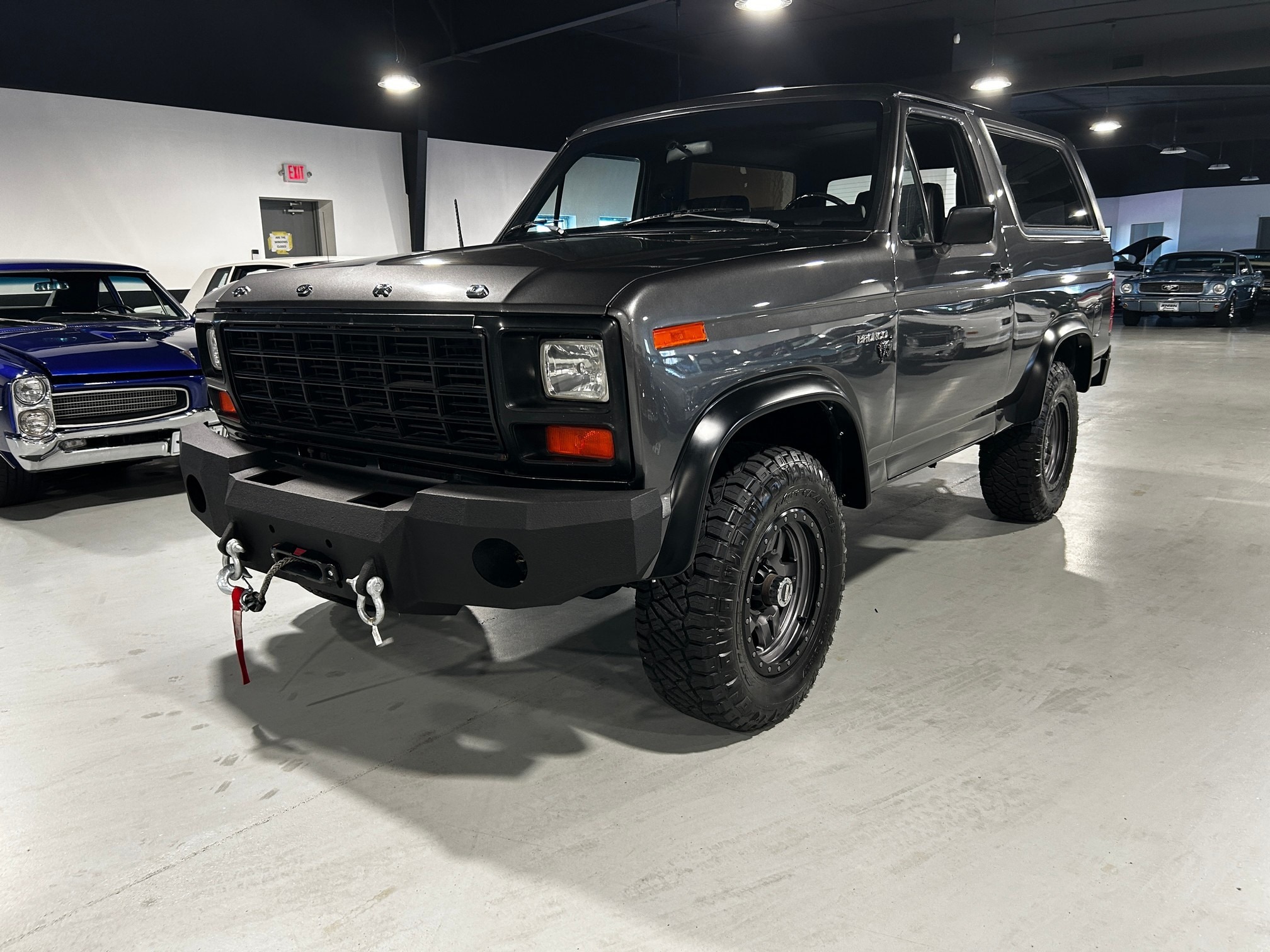 1981 Ford Bronco - 5