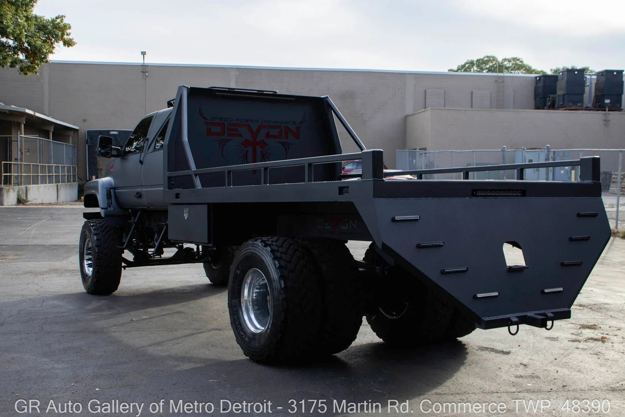 1991 GMC Topkick C7500 Mega Hauler - 4