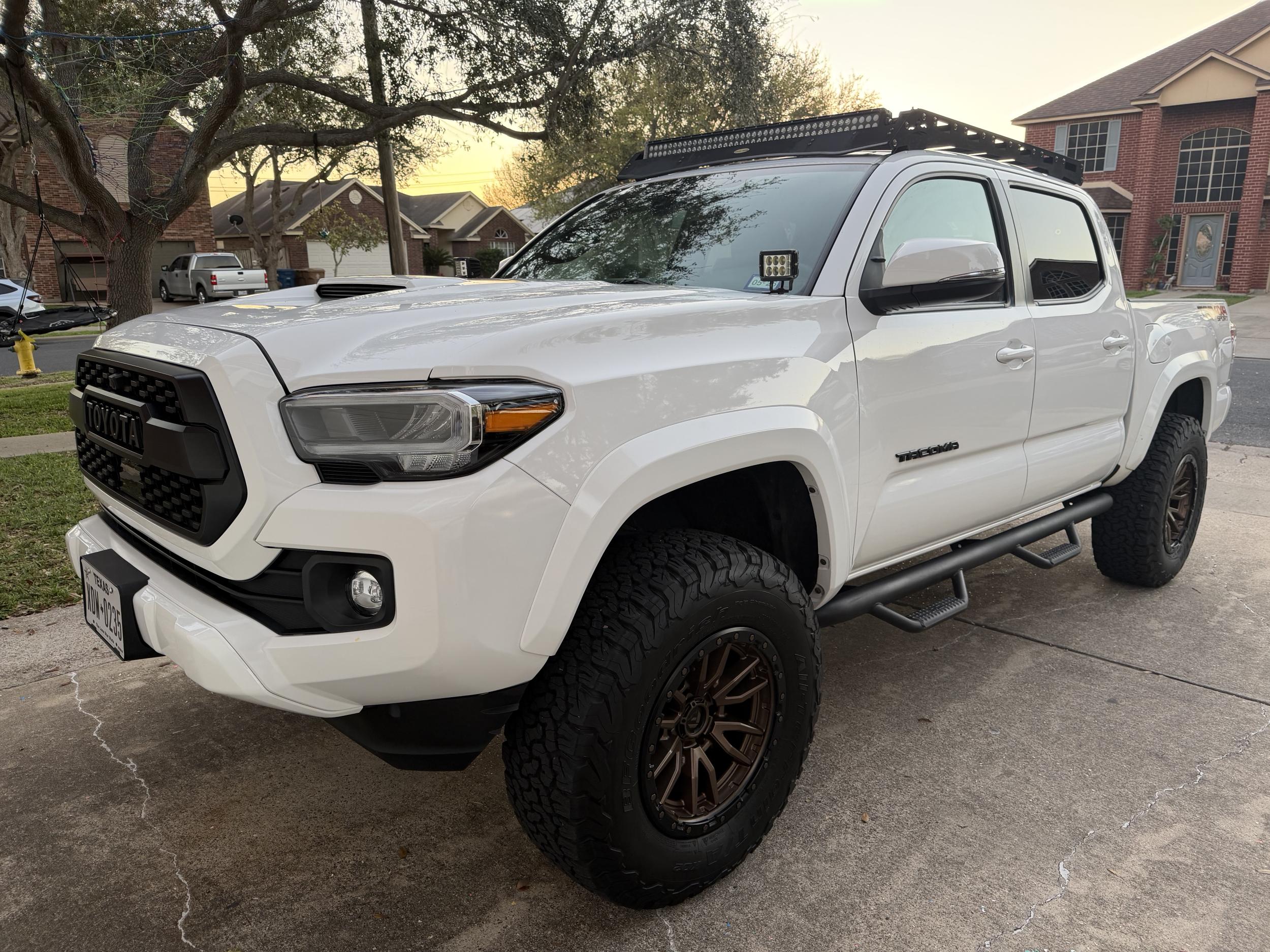  Toyota Tacoma