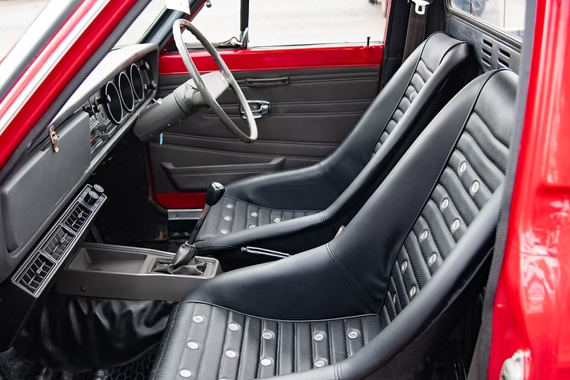 1990 Nissan Sunny Hakotora Truck