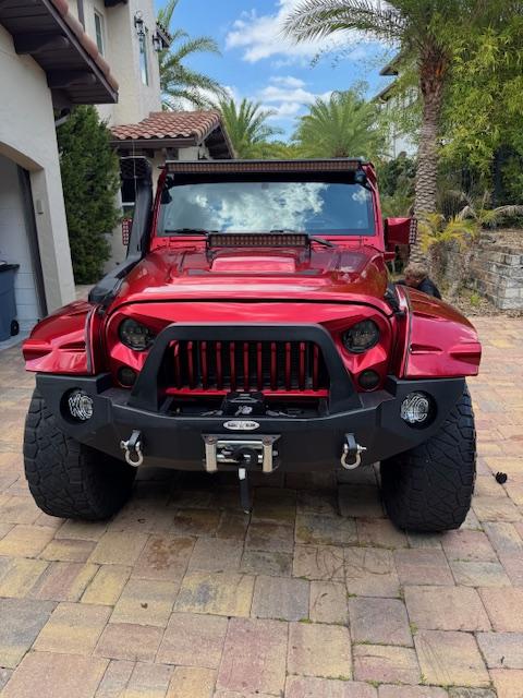 Hemi-Powered 2008 Jeep Wrangler - 3