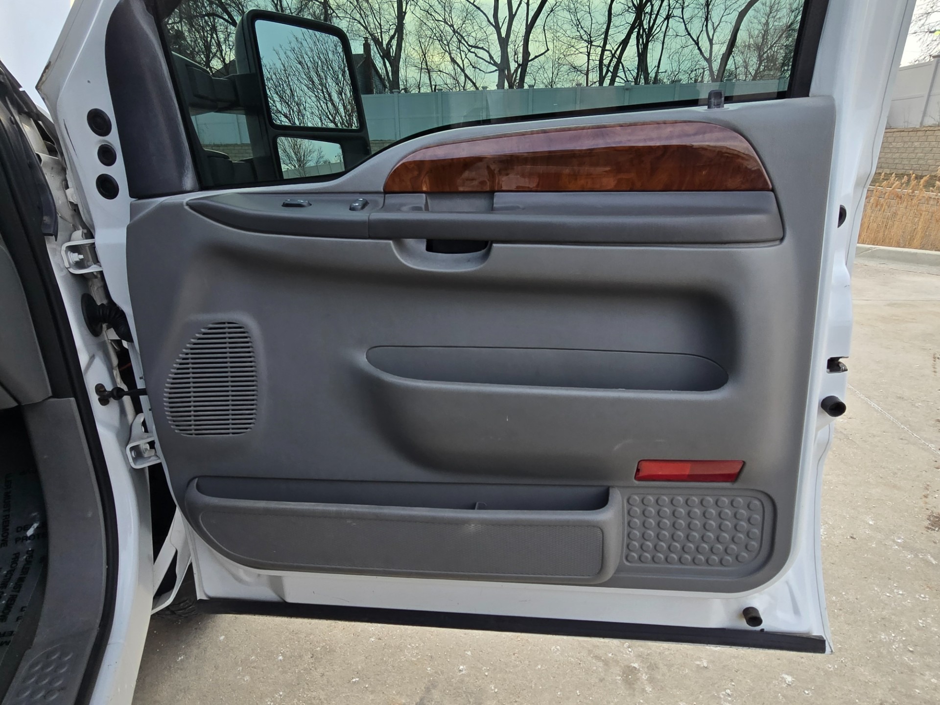 2004 Ford F-350 Super Duty Lariat