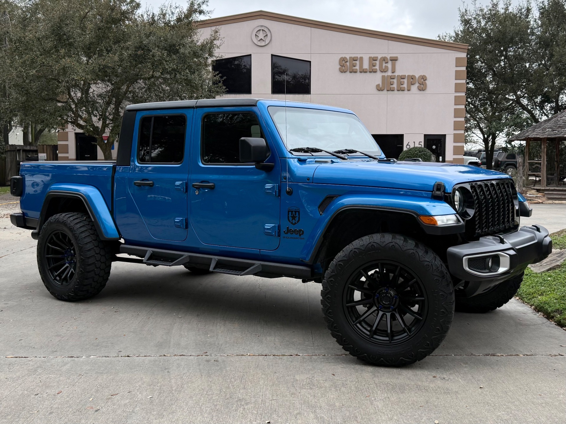 2023 Jeep Gladiator Sport S