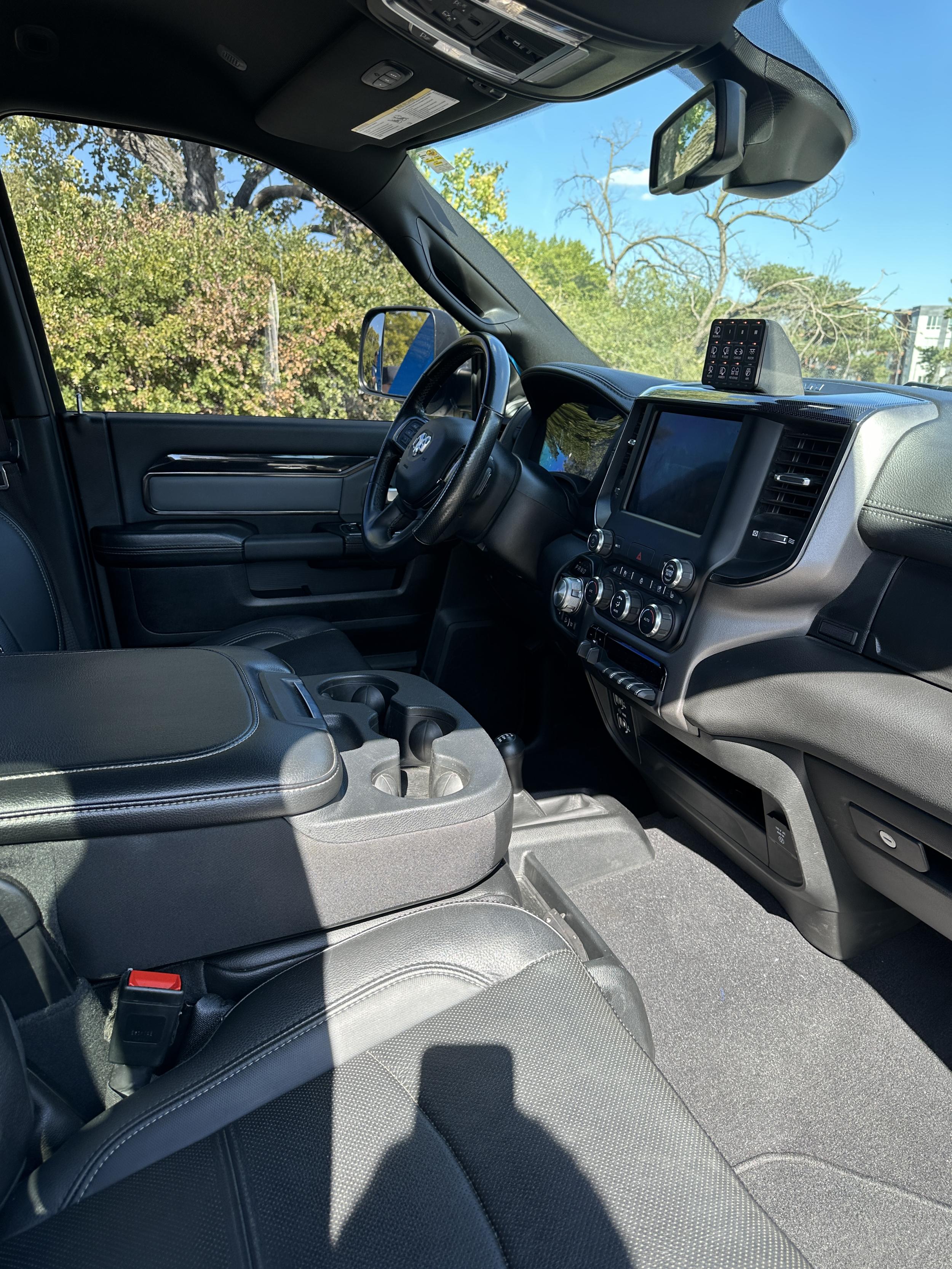 2020 RAM 2500 Power Wagon Camper