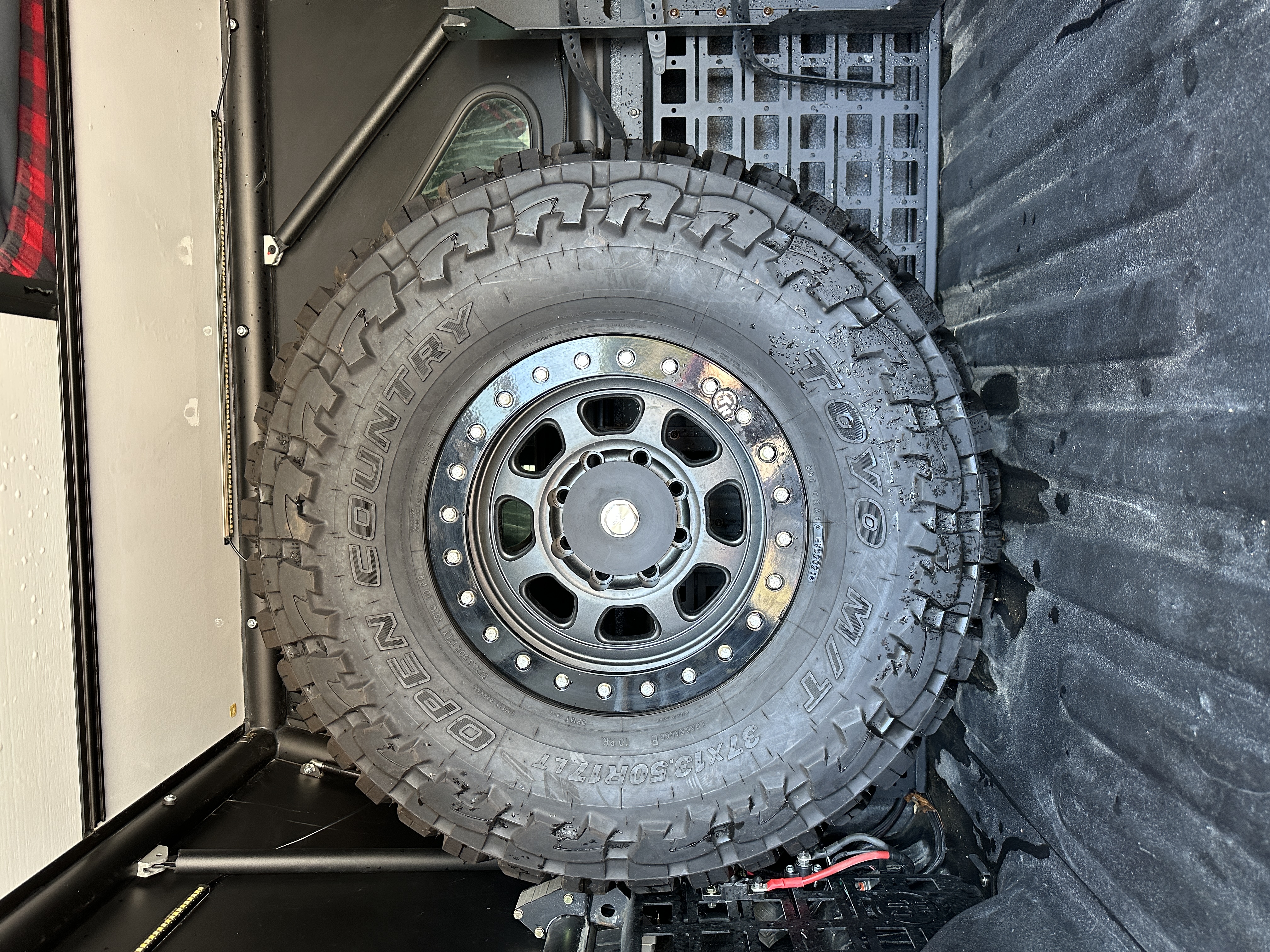 2020 RAM 2500 Power Wagon Camper