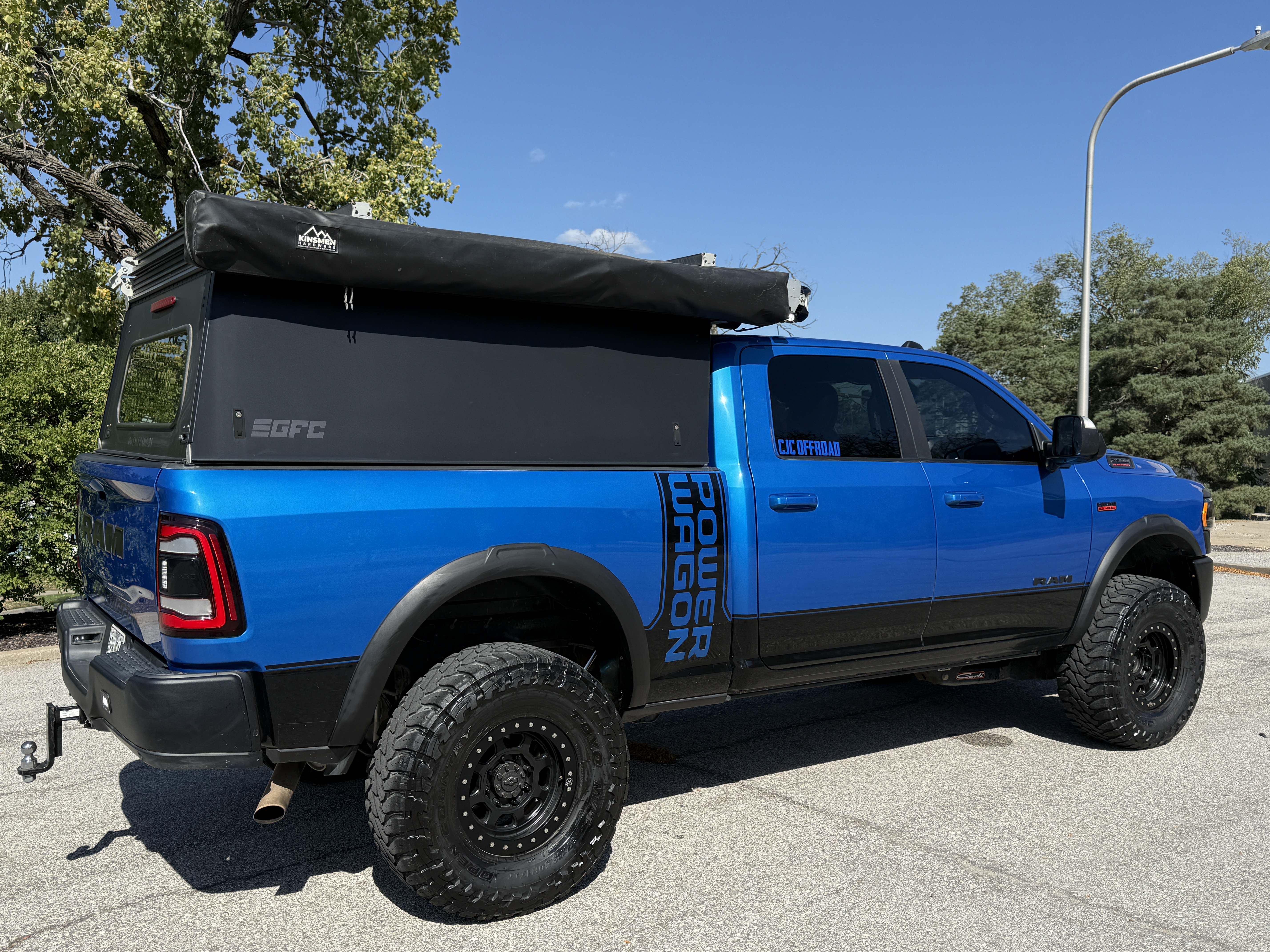 2020 RAM 2500 Power Wagon Camper