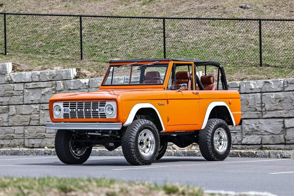  Ford Bronco