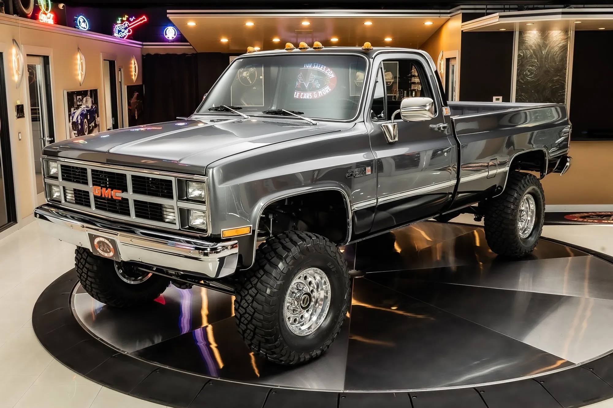 1983 GMC K2500 4×4 - 3