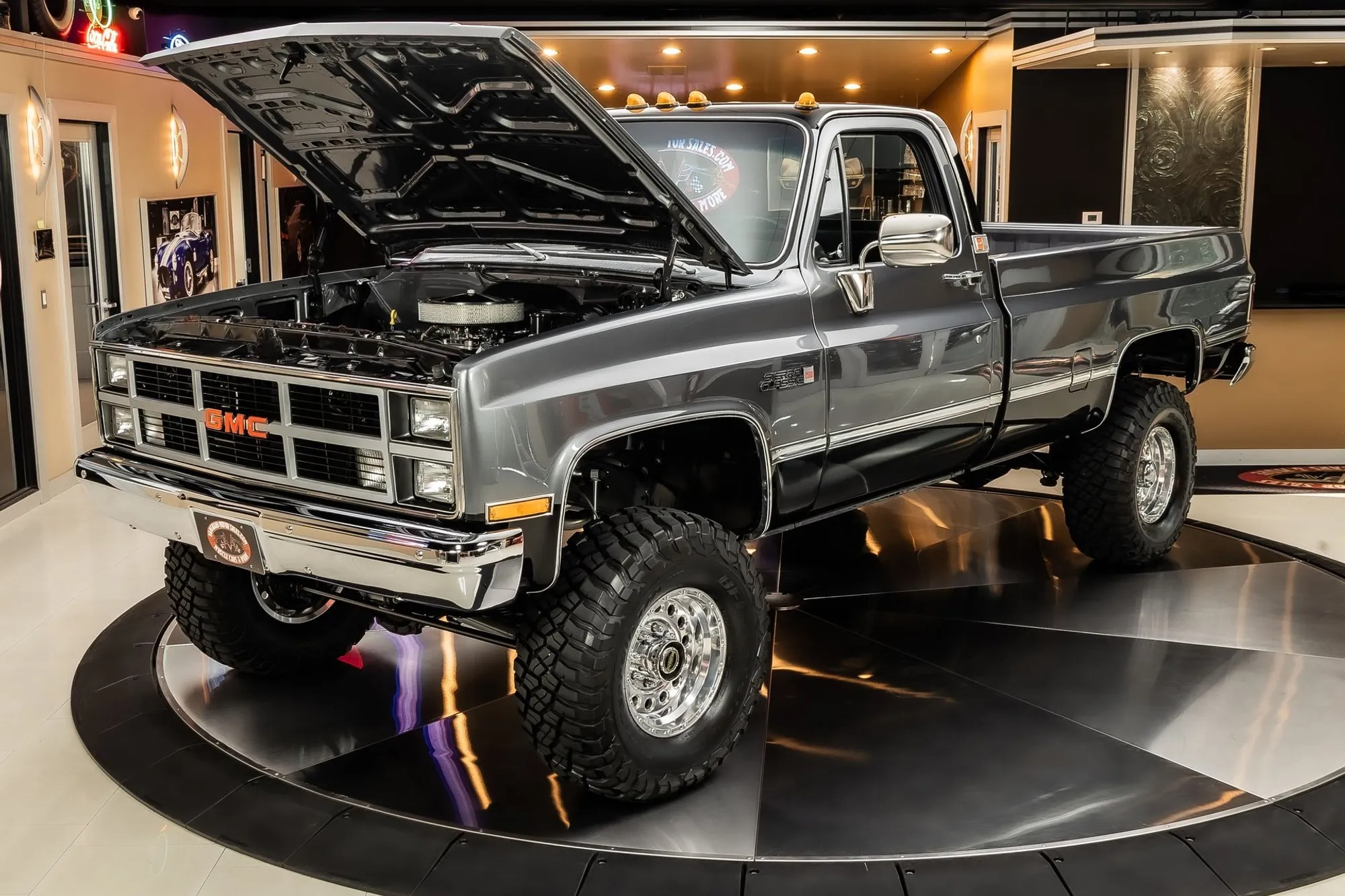 1983 GMC K2500 4×4 - 2