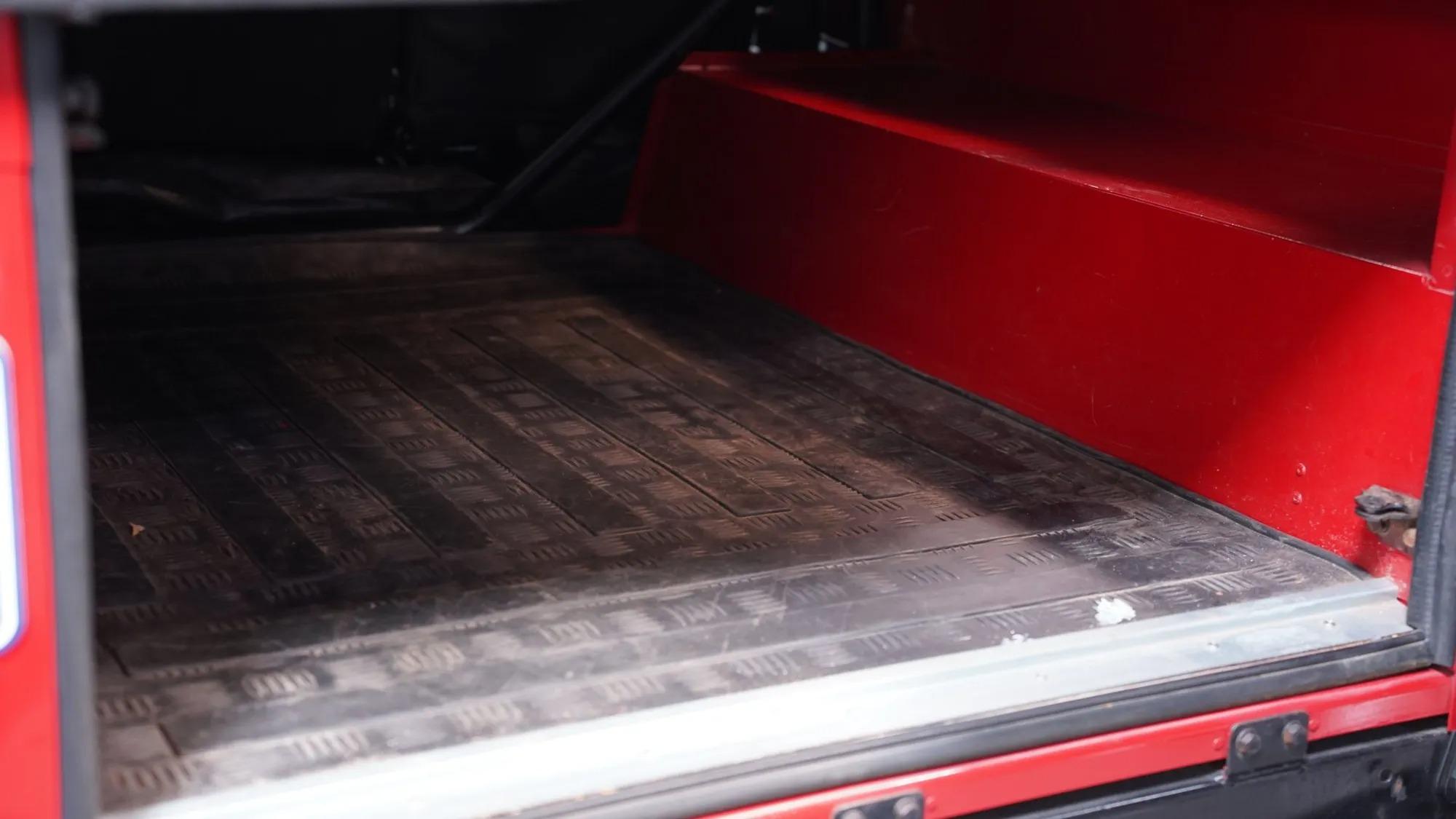 1994 Land Rover Defender 90