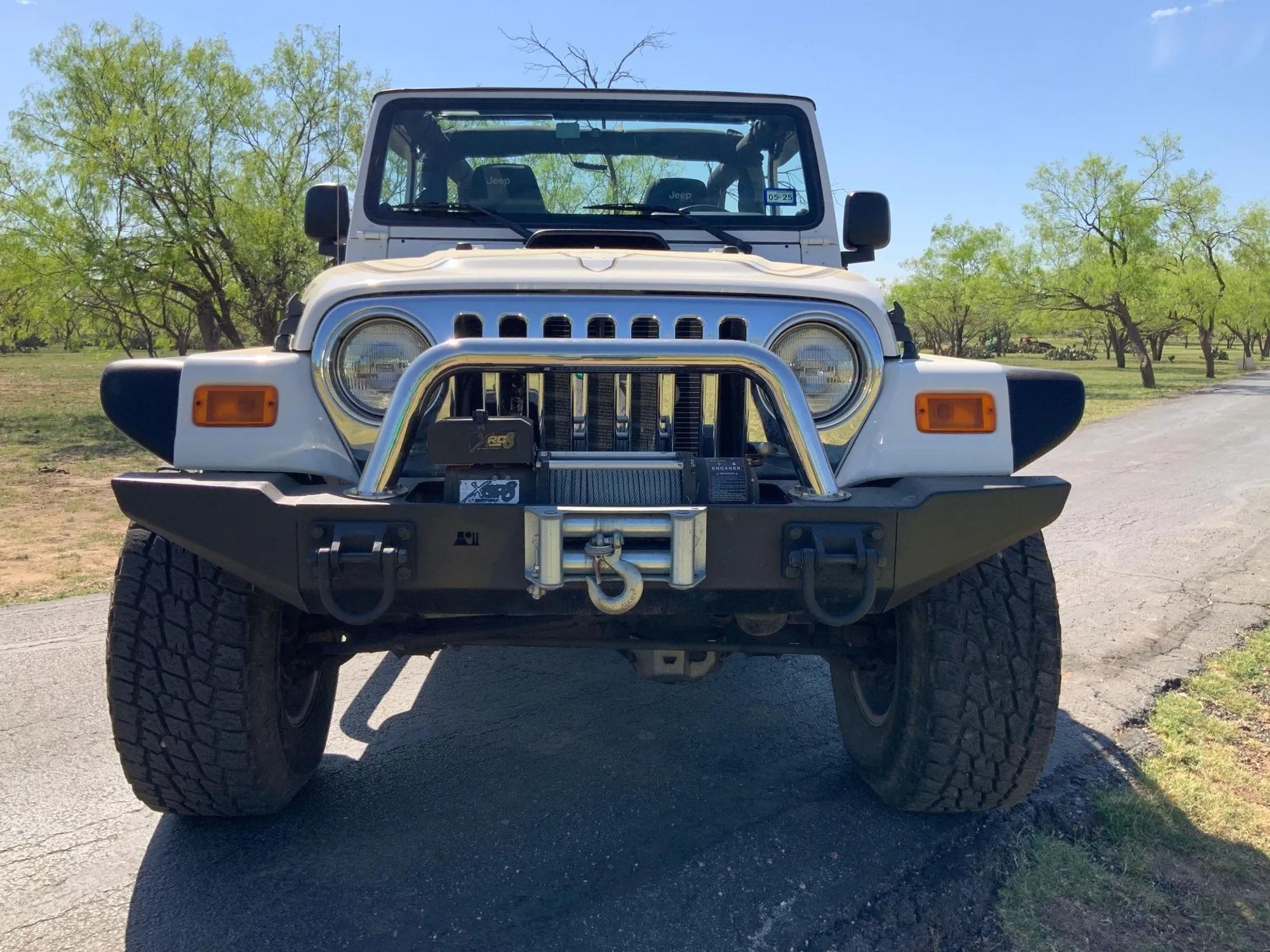 46k-Mile 2006 Jeep Wrangler Unlimited LJ Sport 4×4