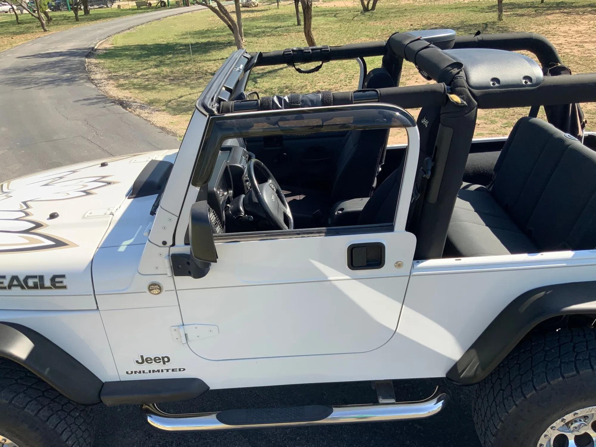 46k-Mile 2006 Jeep Wrangler Unlimited LJ Sport 4×4