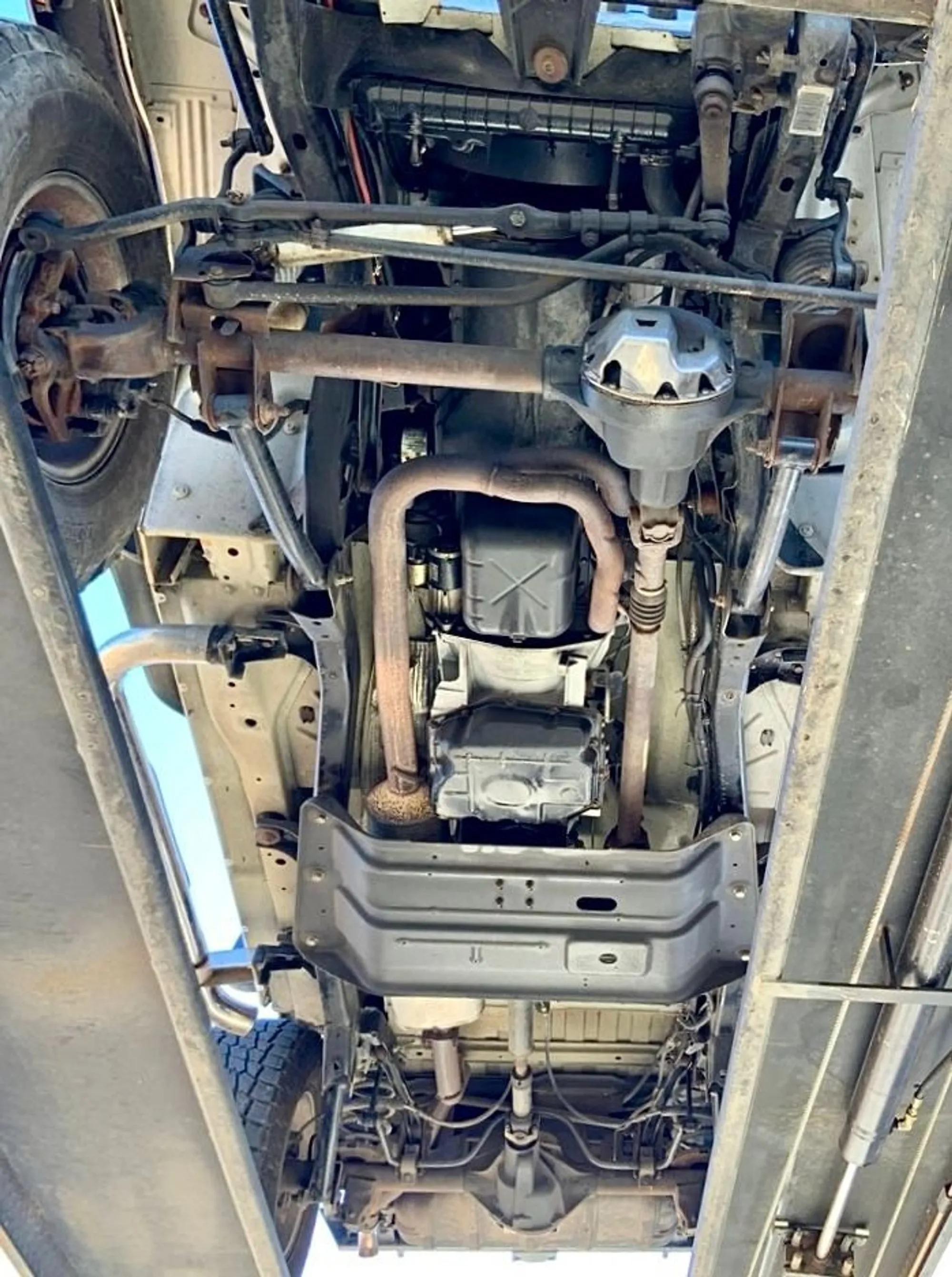 46k-Mile 2006 Jeep Wrangler Unlimited LJ Sport 4×4