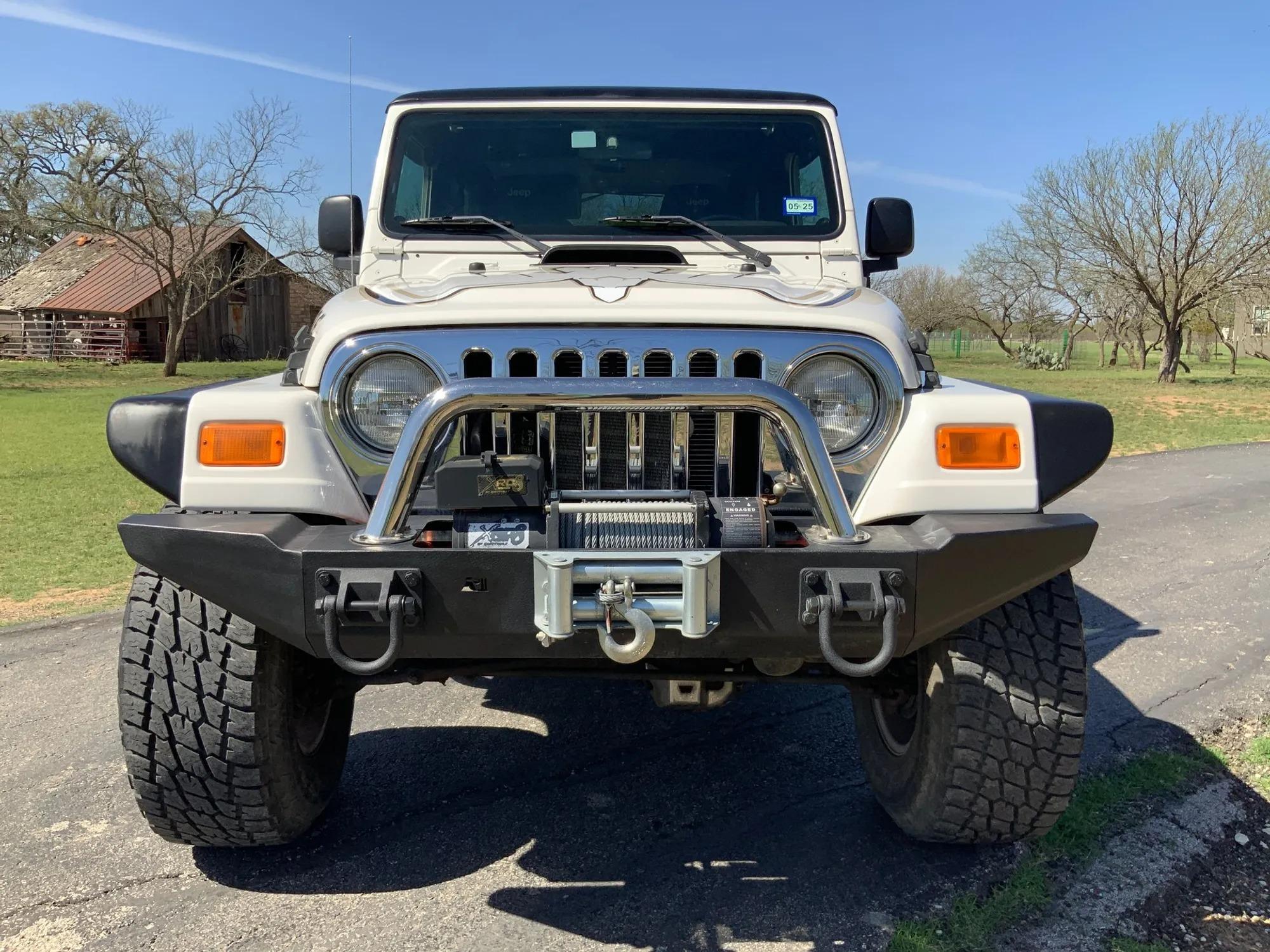46k-Mile 2006 Jeep Wrangler Unlimited LJ Sport 4×4