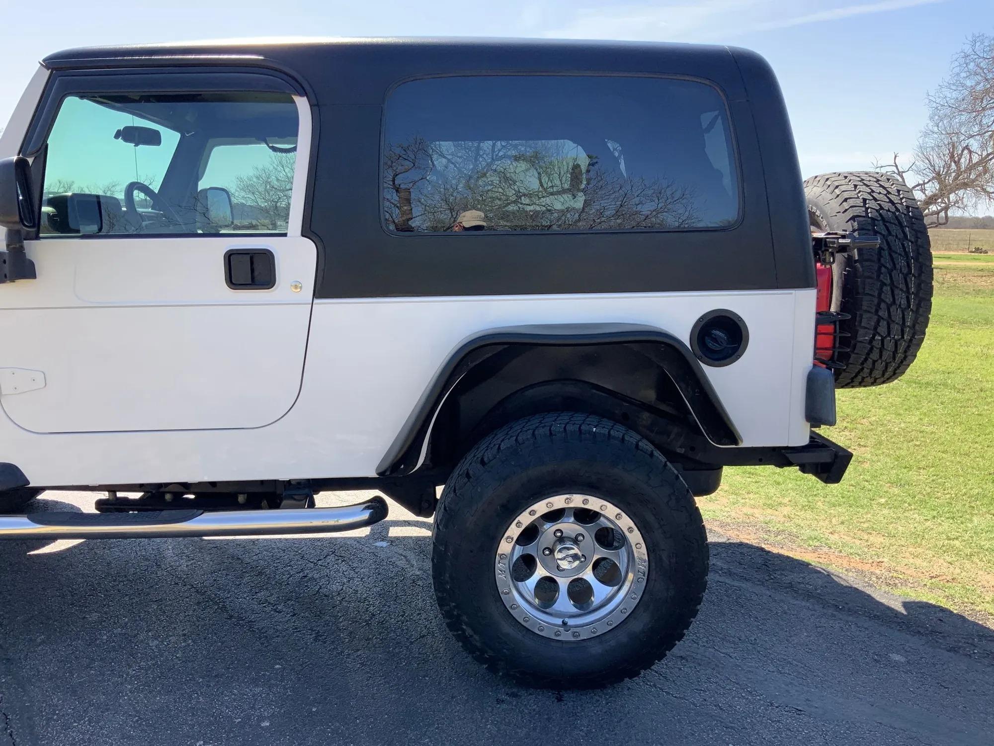46k-Mile 2006 Jeep Wrangler Unlimited LJ Sport 4×4