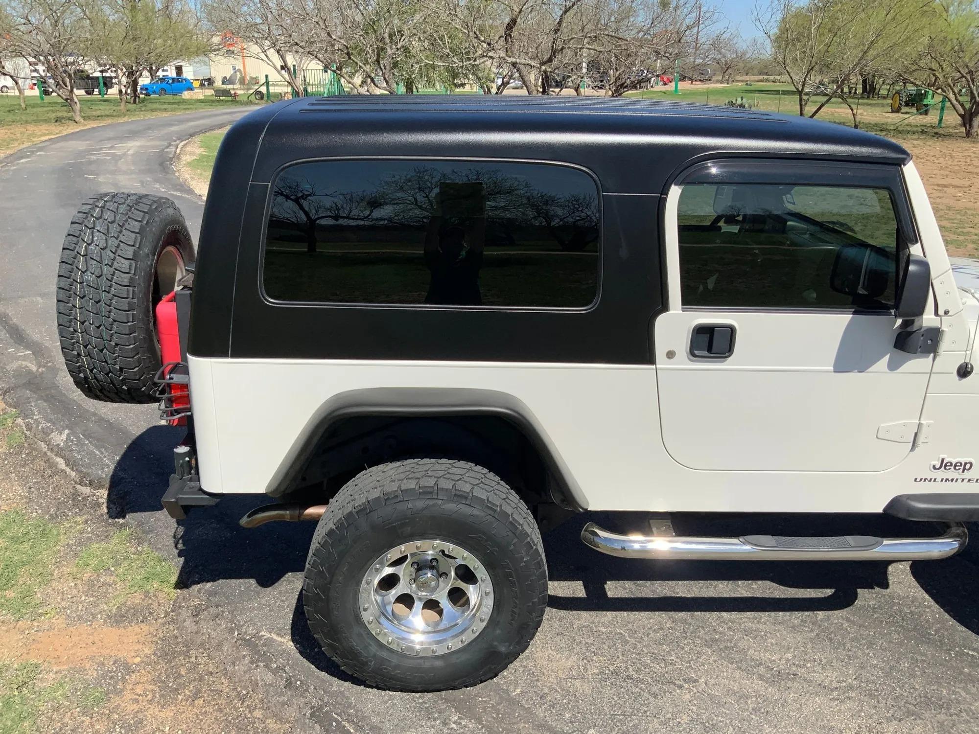 46k-Mile 2006 Jeep Wrangler Unlimited LJ Sport 4×4