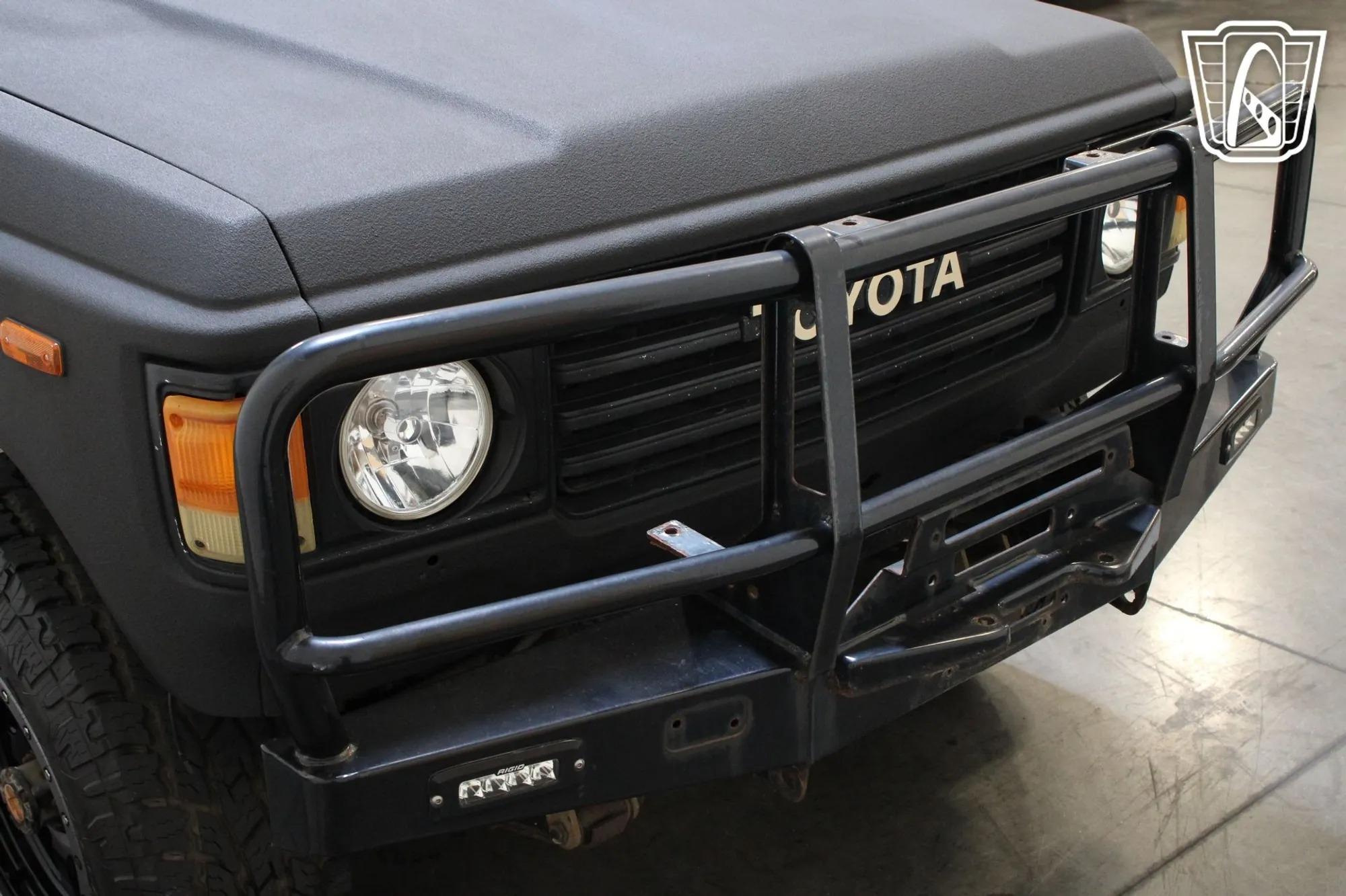 1985 Toyota Land Cruiser FJ60