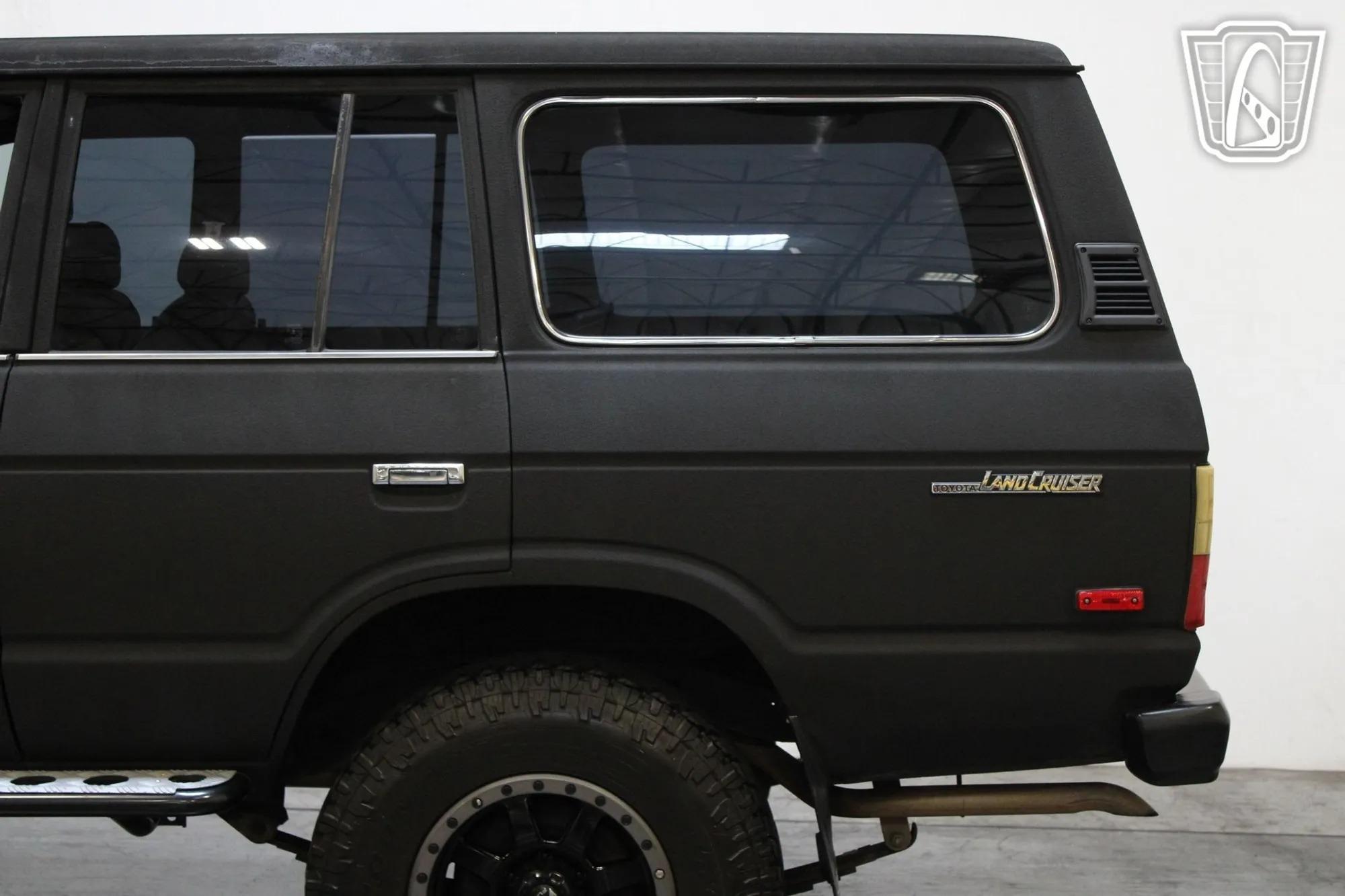 1985 Toyota Land Cruiser FJ60