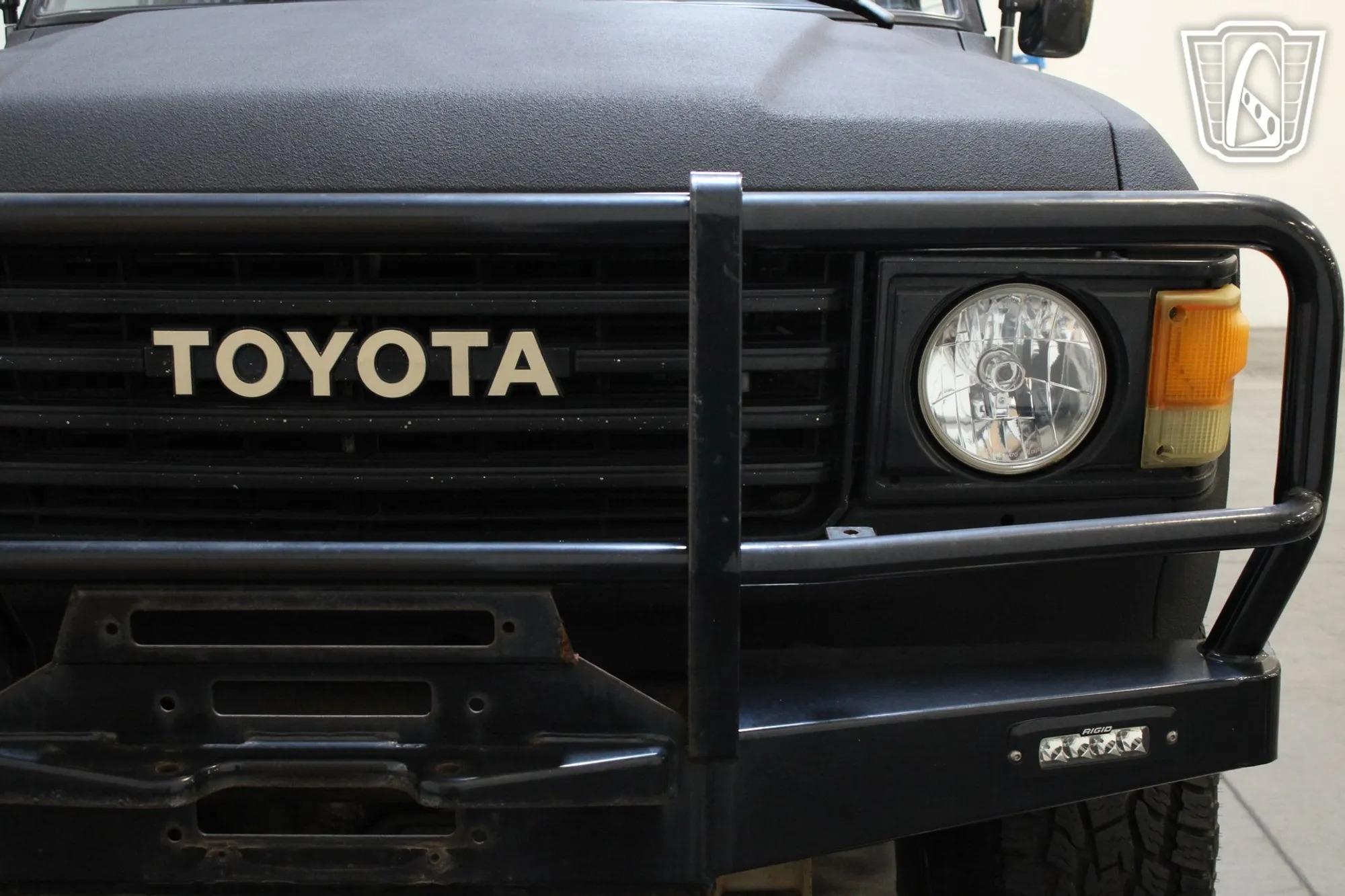 1985 Toyota Land Cruiser FJ60