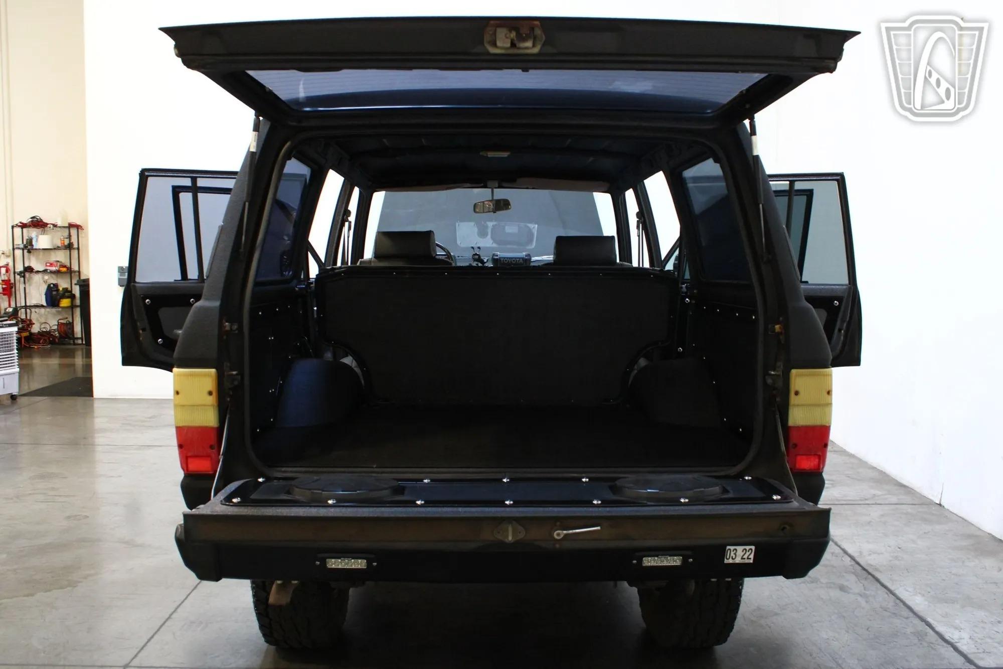 1985 Toyota Land Cruiser FJ60