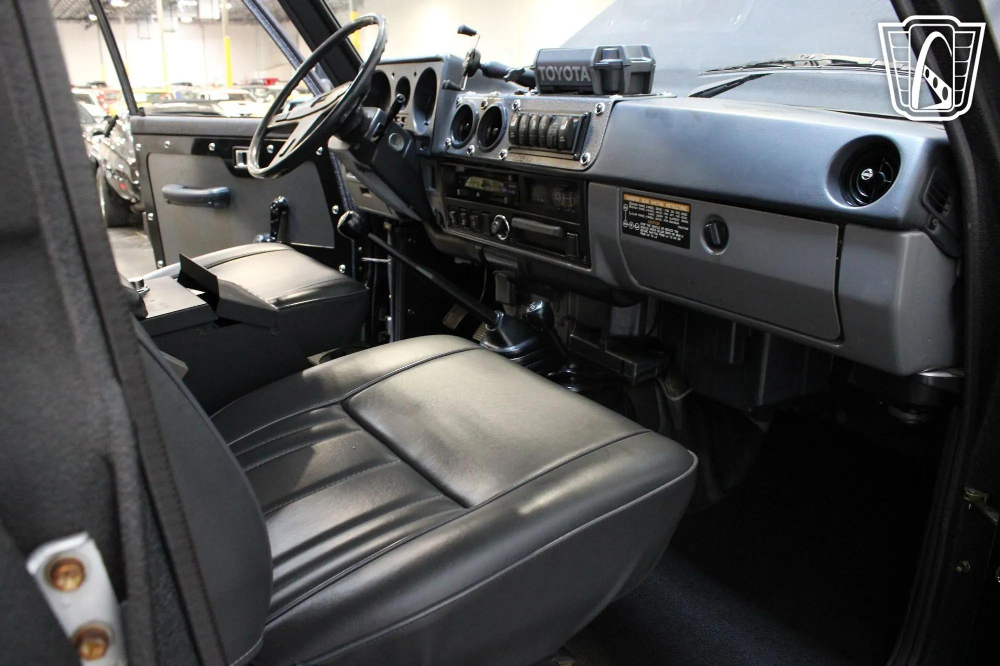 1985 Toyota Land Cruiser FJ60