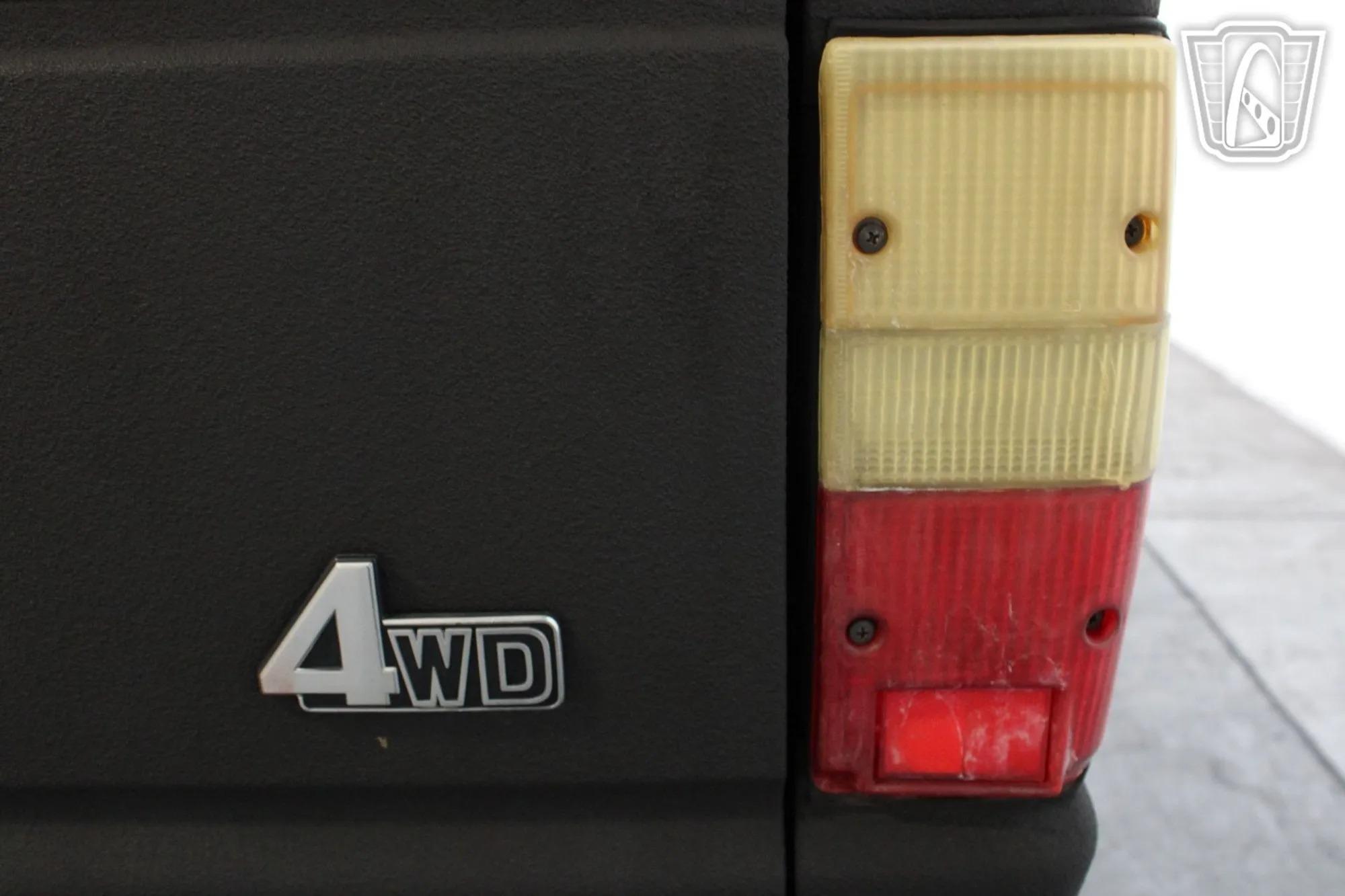 1985 Toyota Land Cruiser FJ60