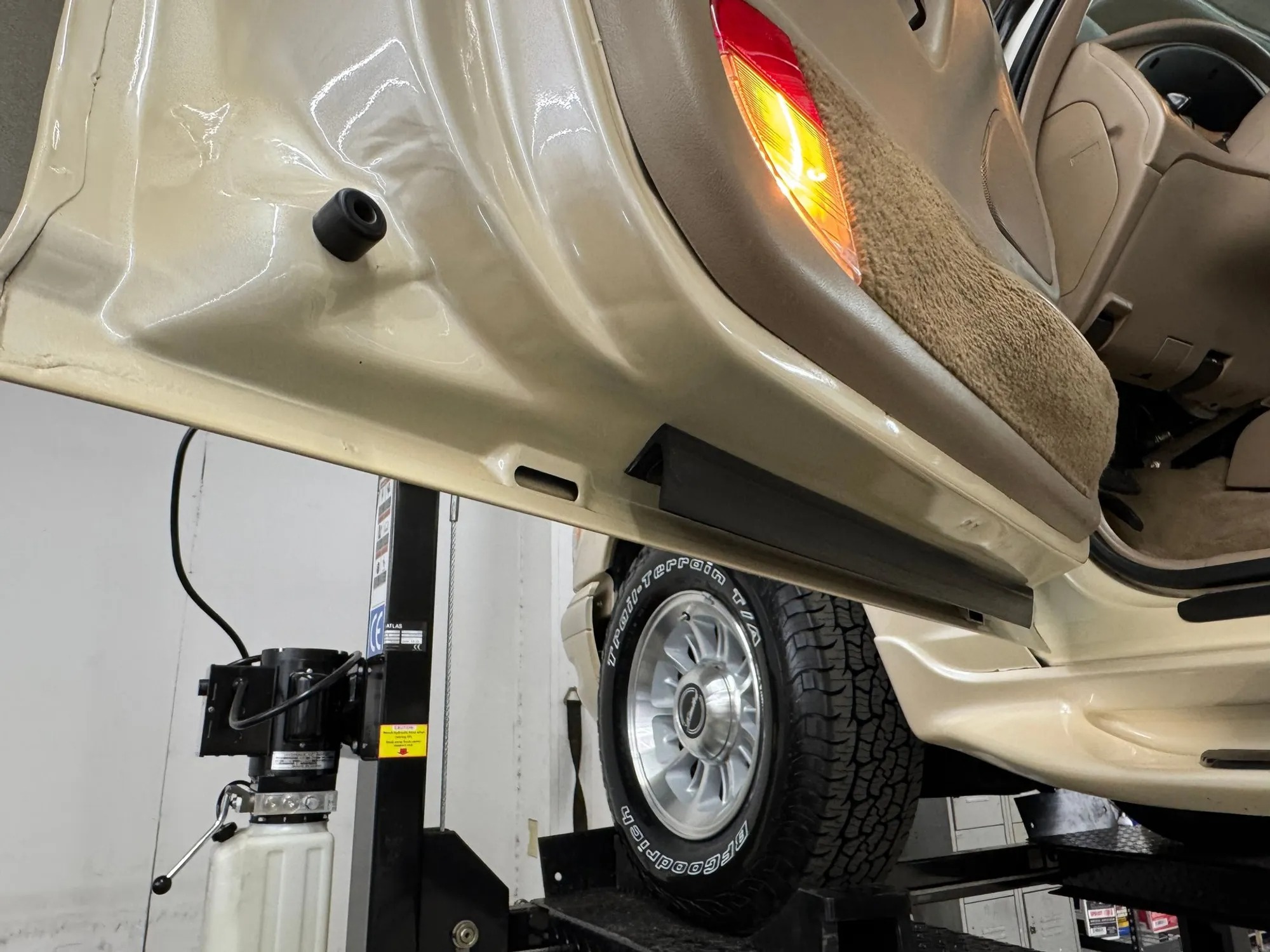 1997 Ford Explorer Limited AWD