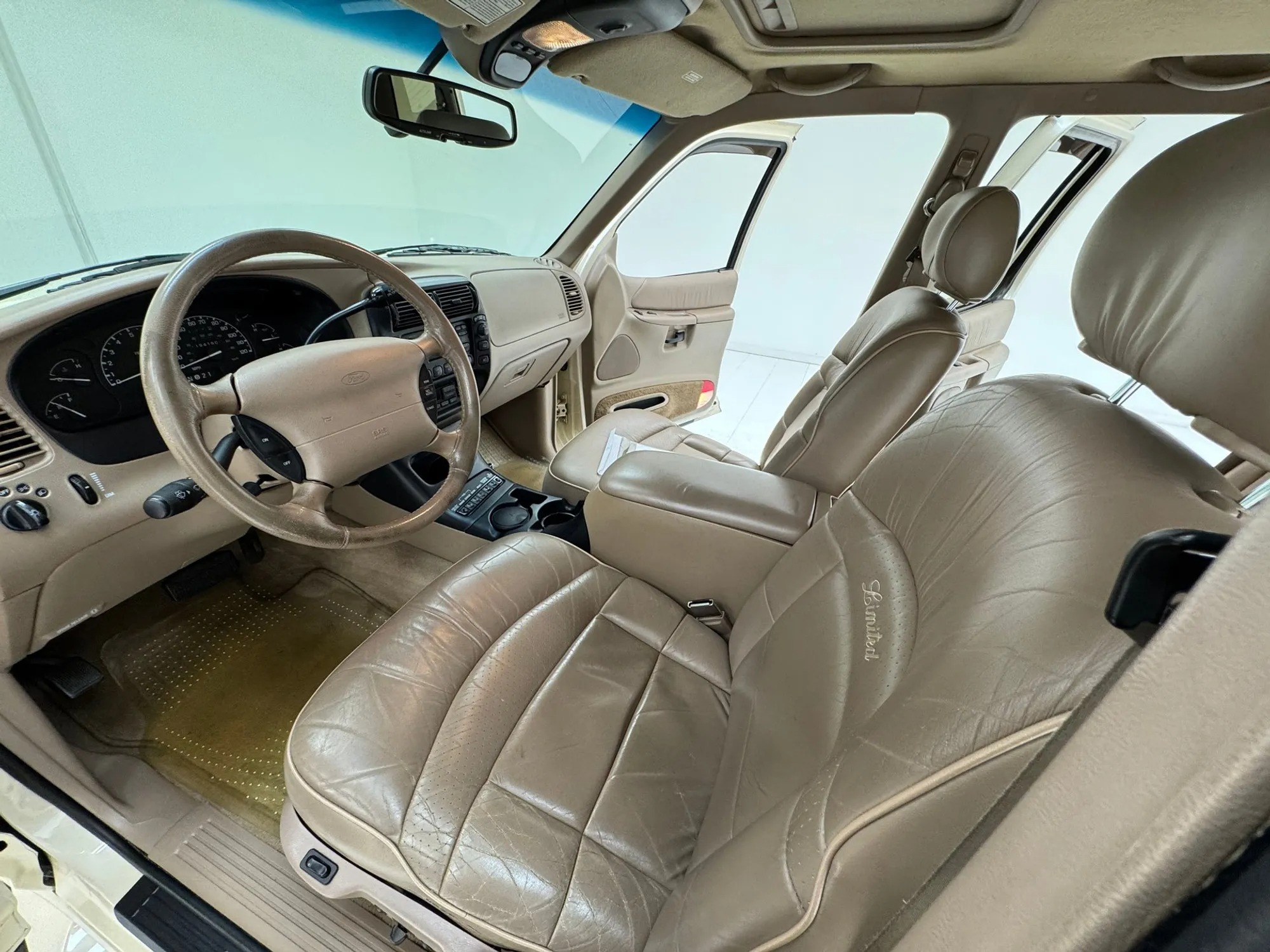 1997 Ford Explorer Limited AWD