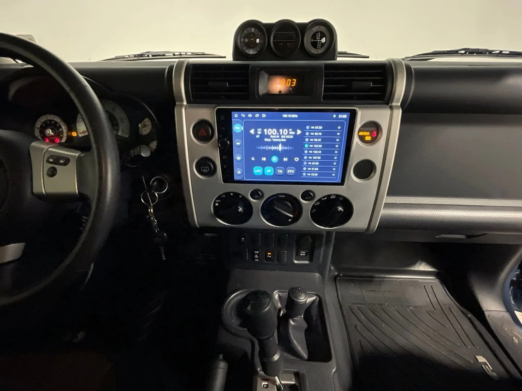 44k-Mile 2014 Toyota FJ Cruiser Trail Teams Ultimate Edition